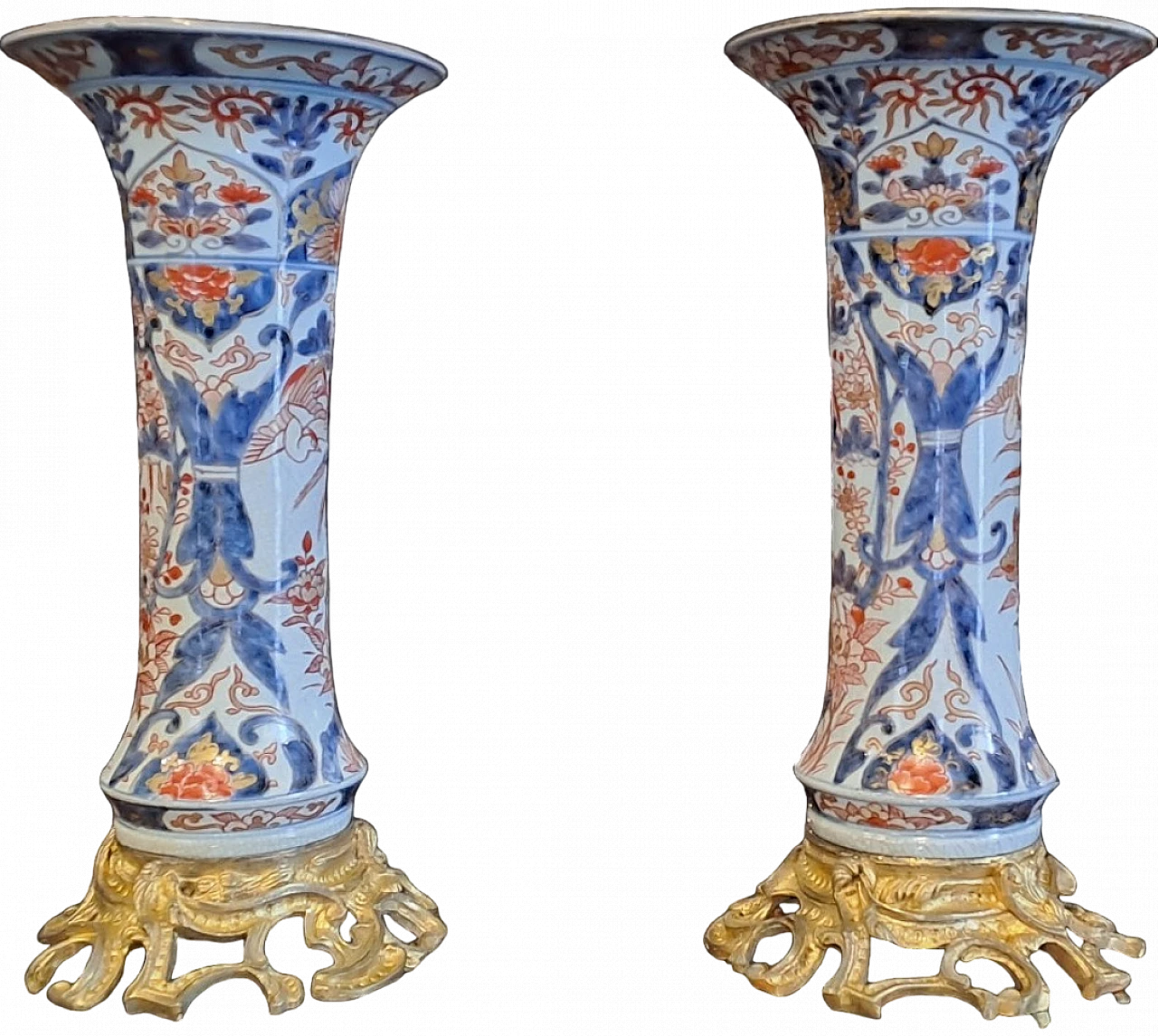 Pair of Imari cinese vases with trumpet shape, Kangxi, 18th century 13