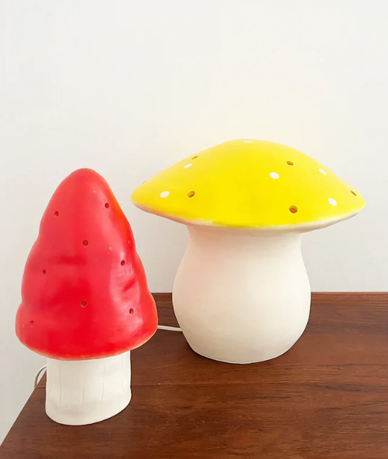 Pair of mushroom magic lamps, 1980s 1