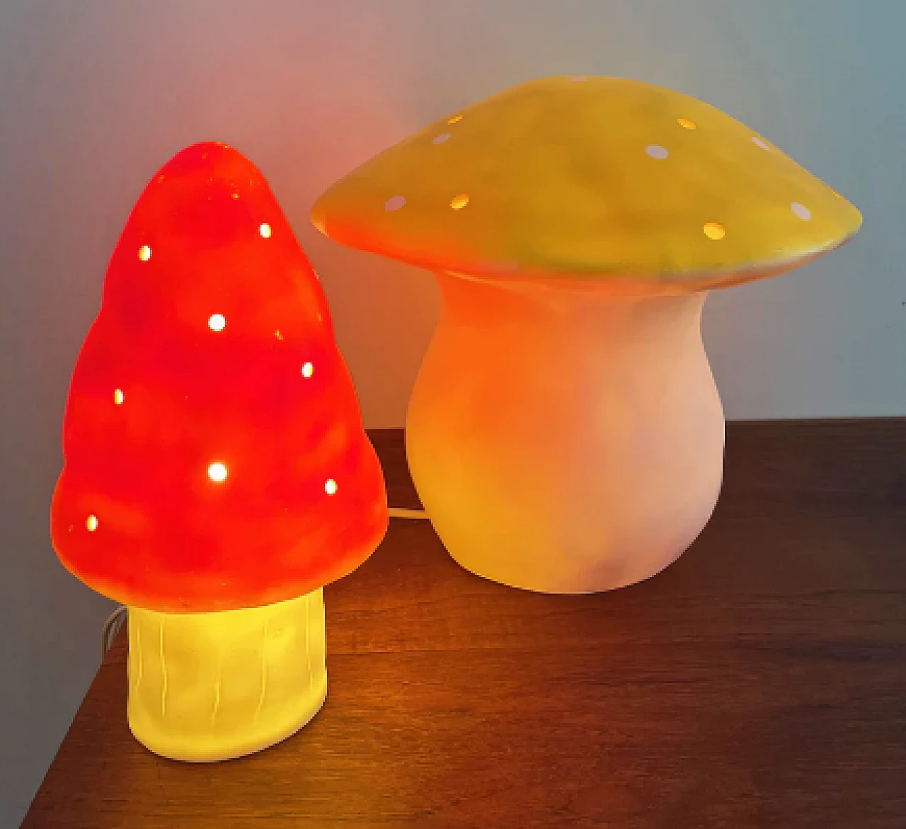 Pair of mushroom magic lamps, 1980s 2