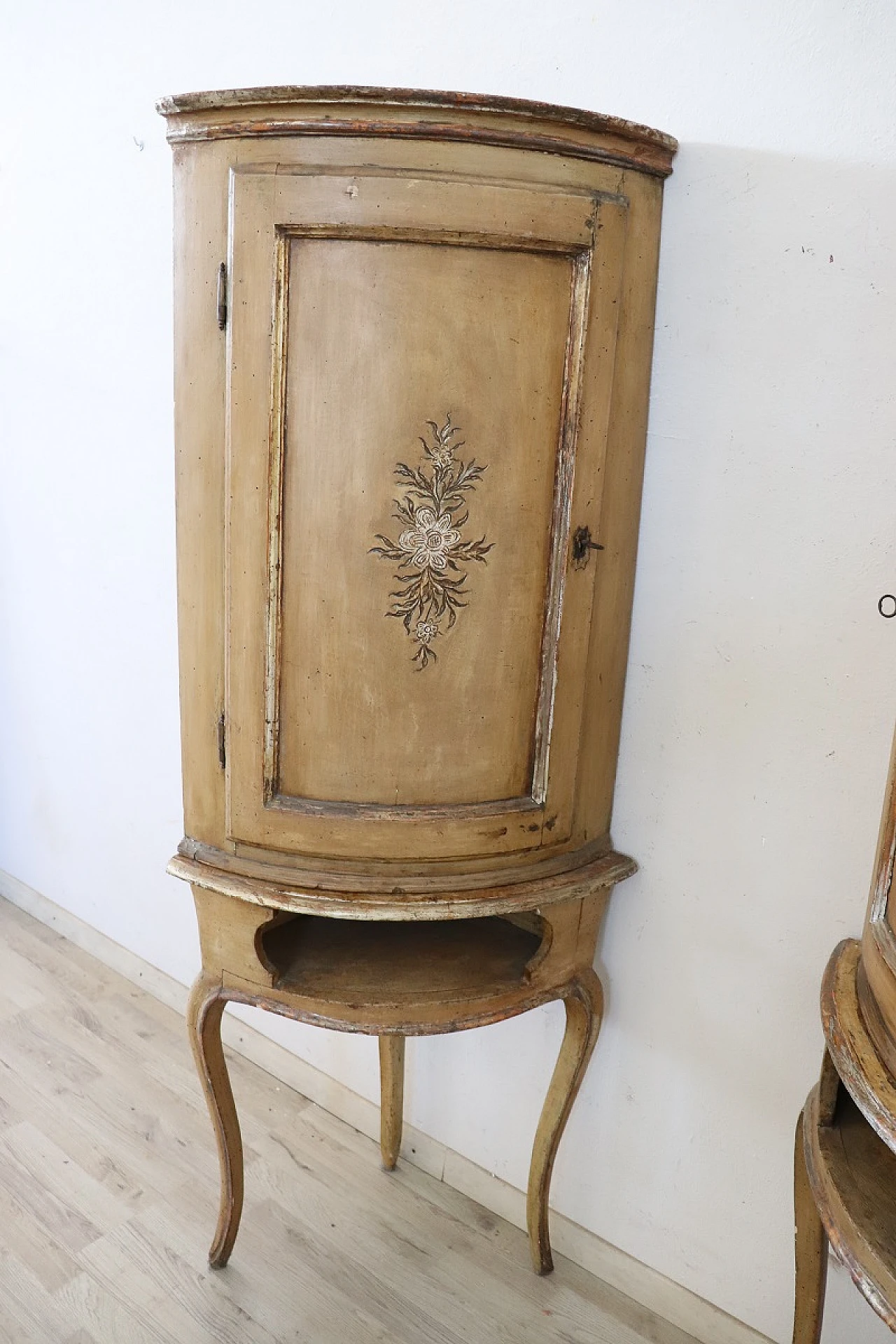 Pair of antique corner cupboards, Louis XV, 18th century 3