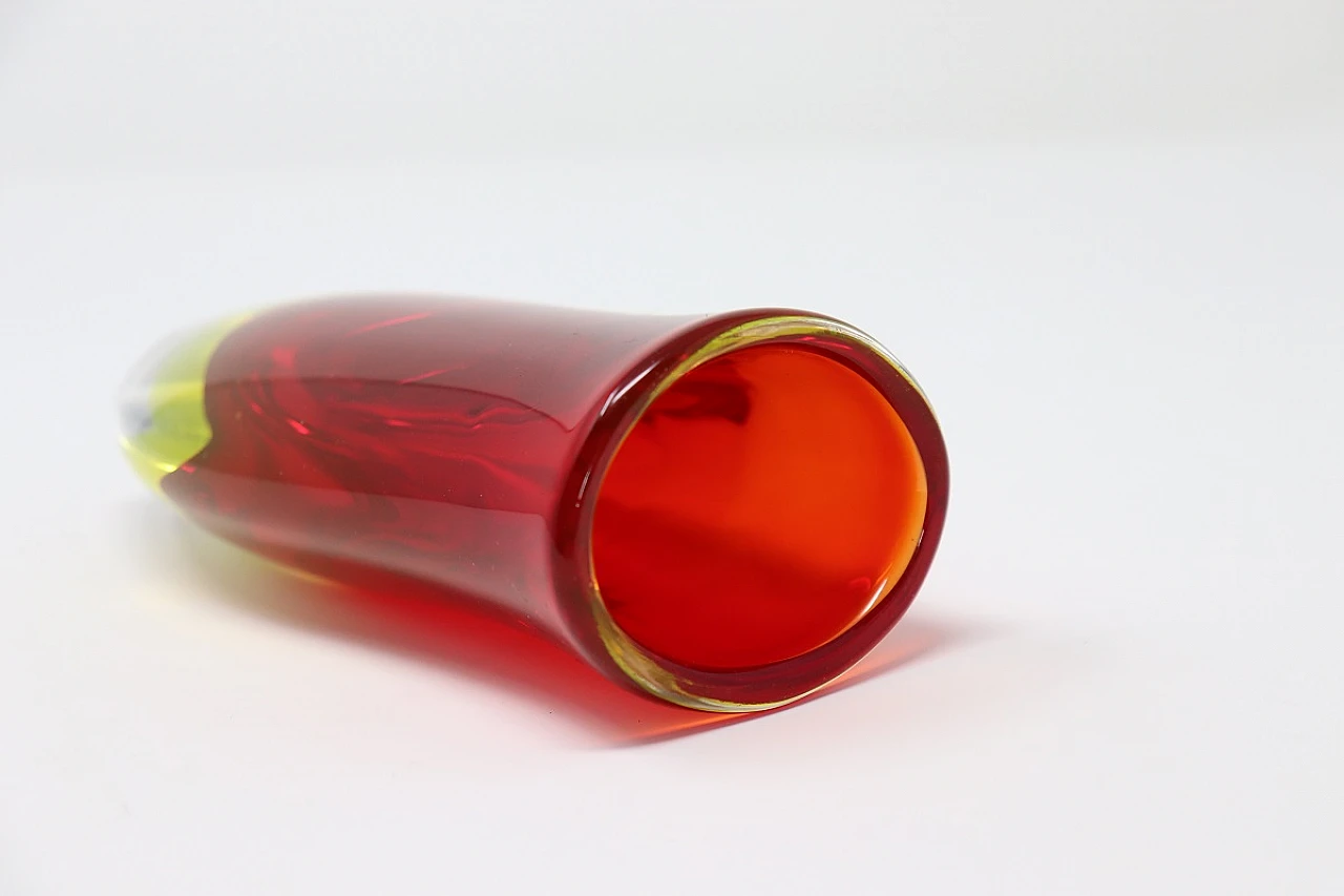 Red submerged glass vase, Murano, 1960s 8