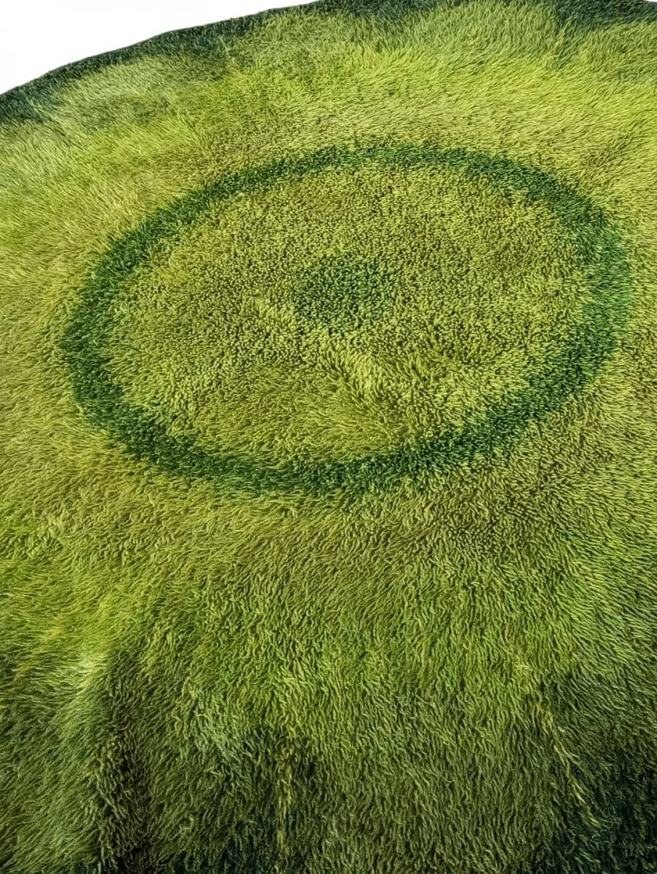 Green round rug Denmark 1970s Desso 8