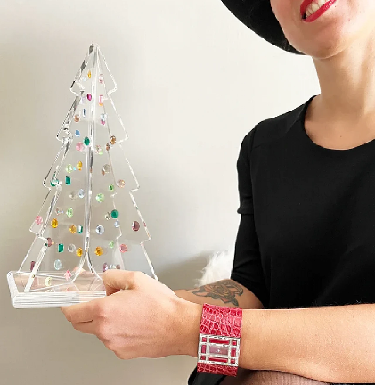 Christmas tree made of plexiglass and Swarovsky crystals, 1990s 7