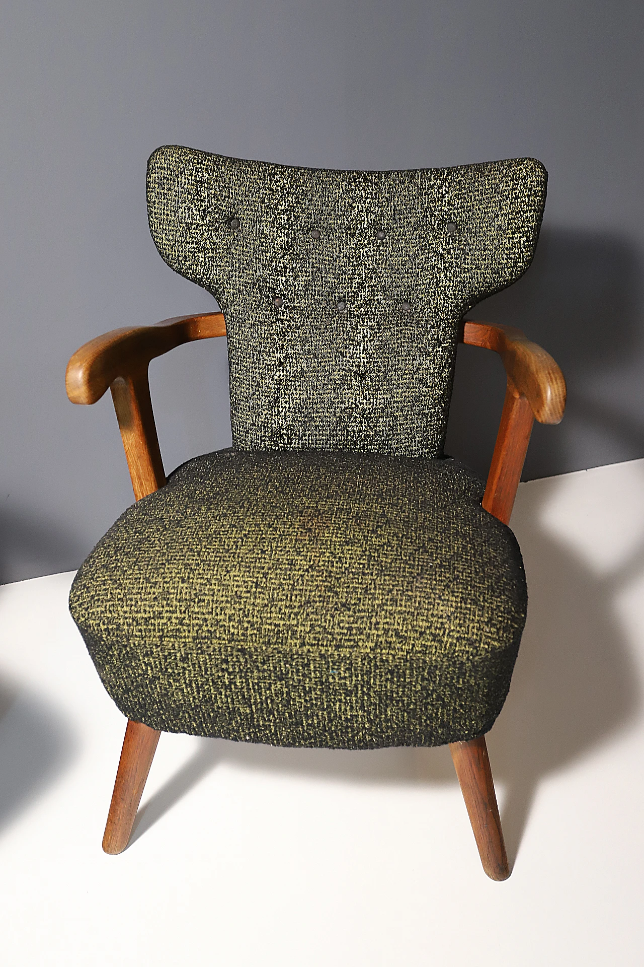 Coppia di poltrone Wingback, anni '40 4