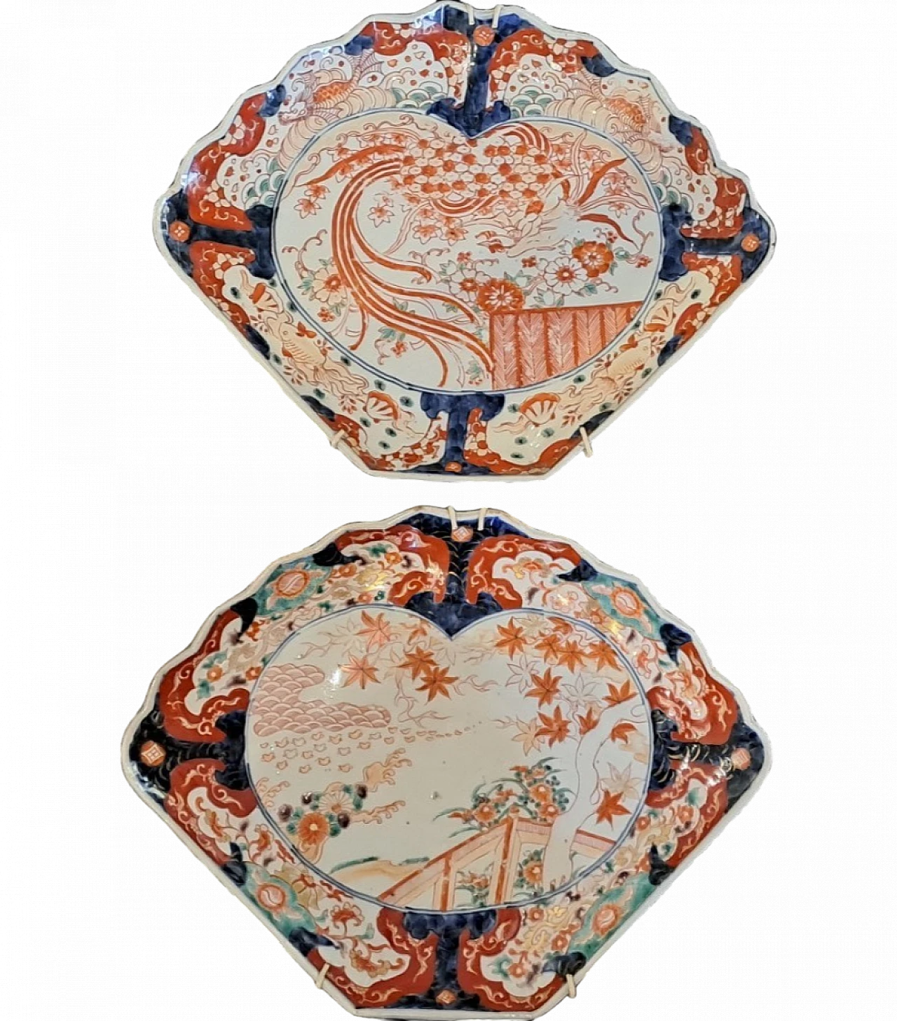 Pair of Japanese Imari fan ceramic plates, 19th century 10