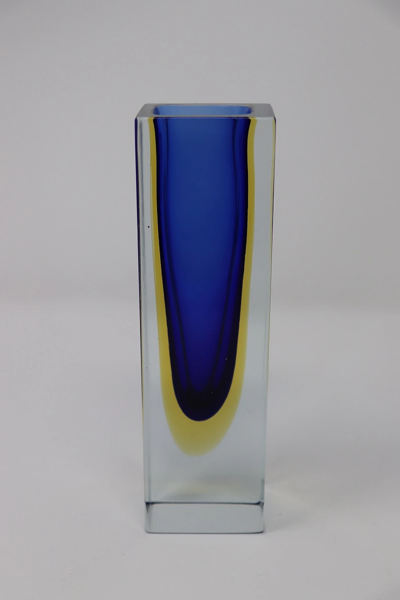 Small blue and yellow vase, 1970s 4