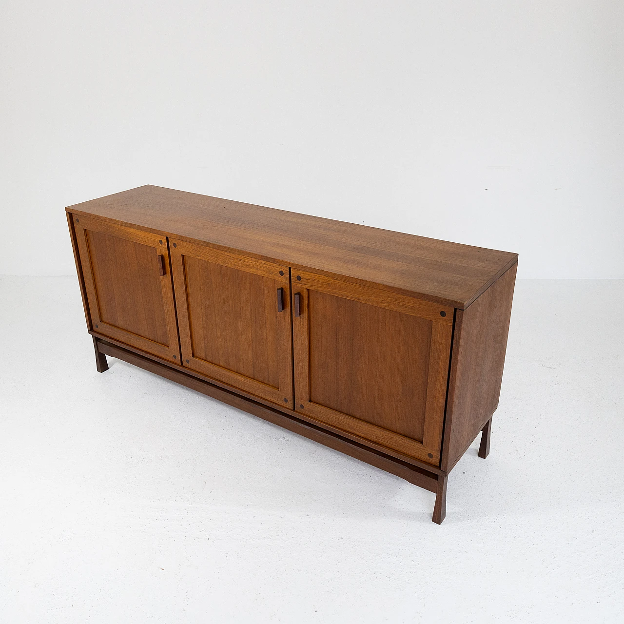 Teak wood sideboard from Saima, 1960s 7