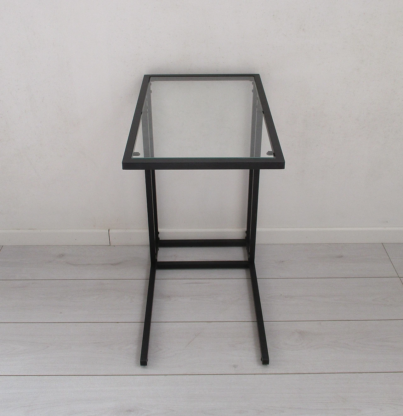 Console table design in metal and crystal, 1980s 3