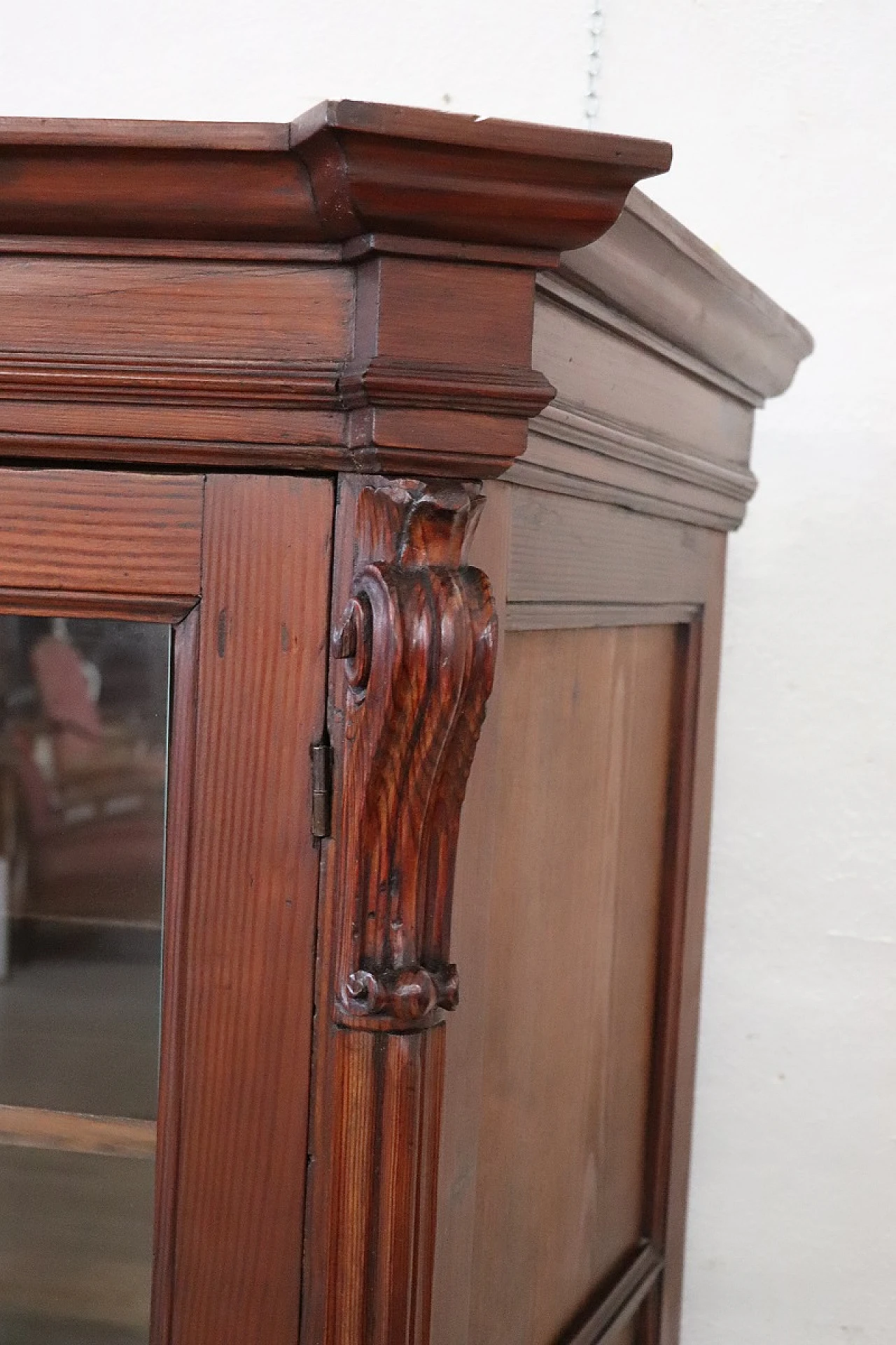 Showcase in solid larch, 19th century 6