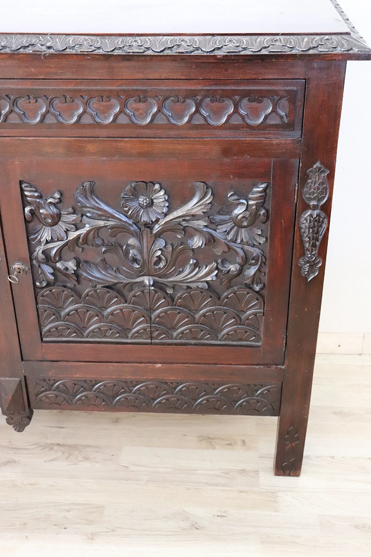 Liberty sideboard in beech, earlt 20th century 6