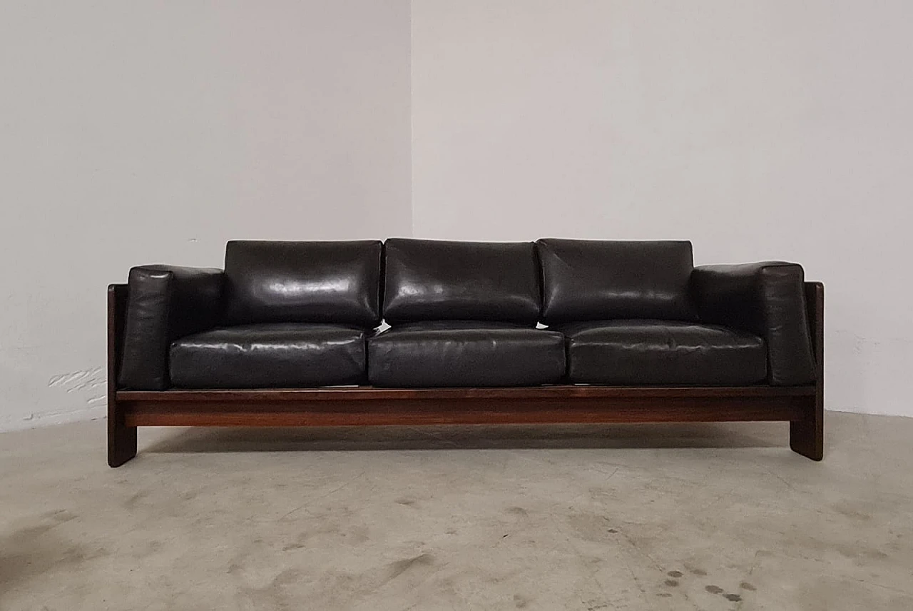 Sofa and 2 armchairs in wood and leather by T.Scarpa for Gavina, 1960s 7