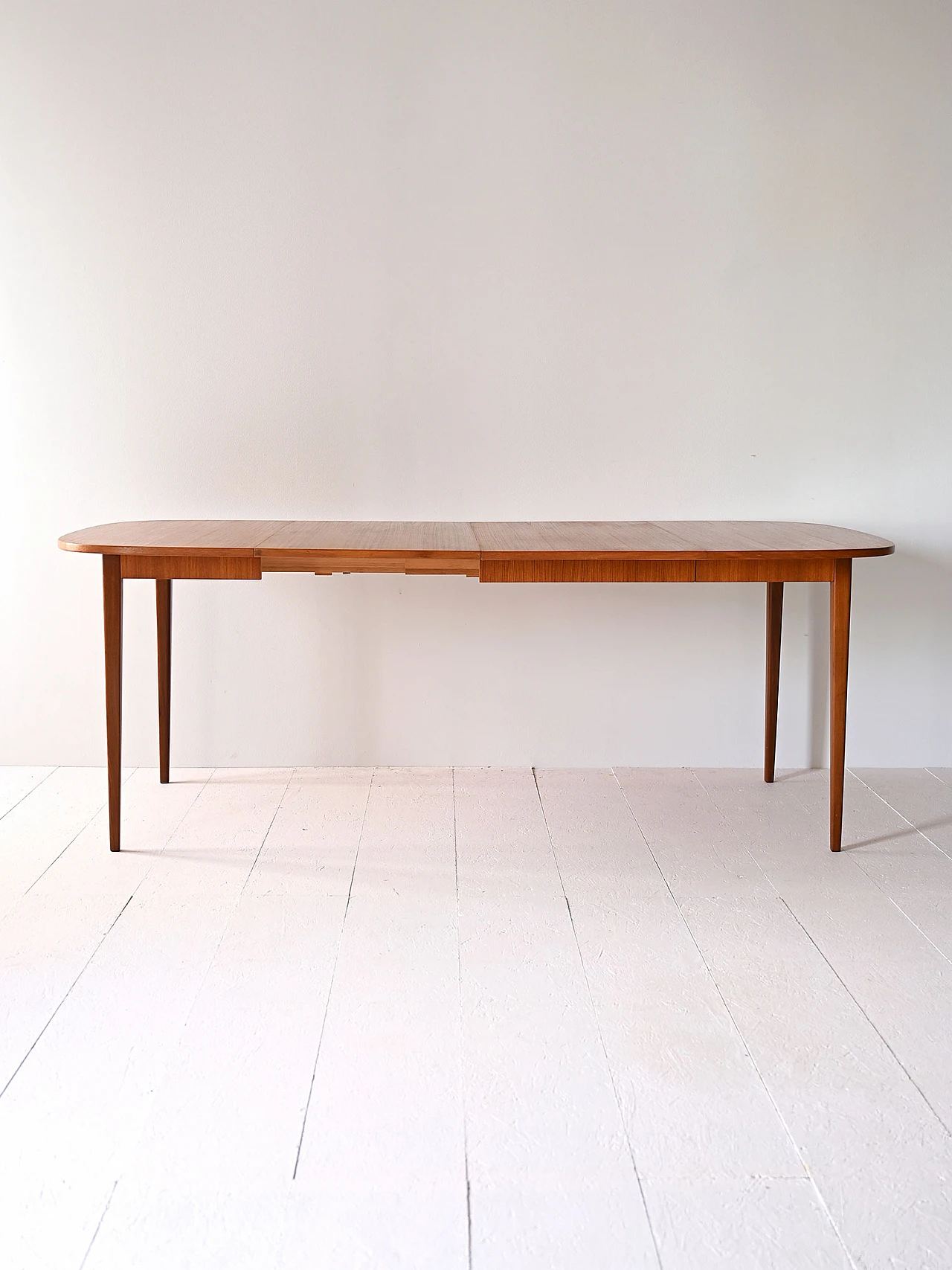 Scandinavian extendable teak table 1