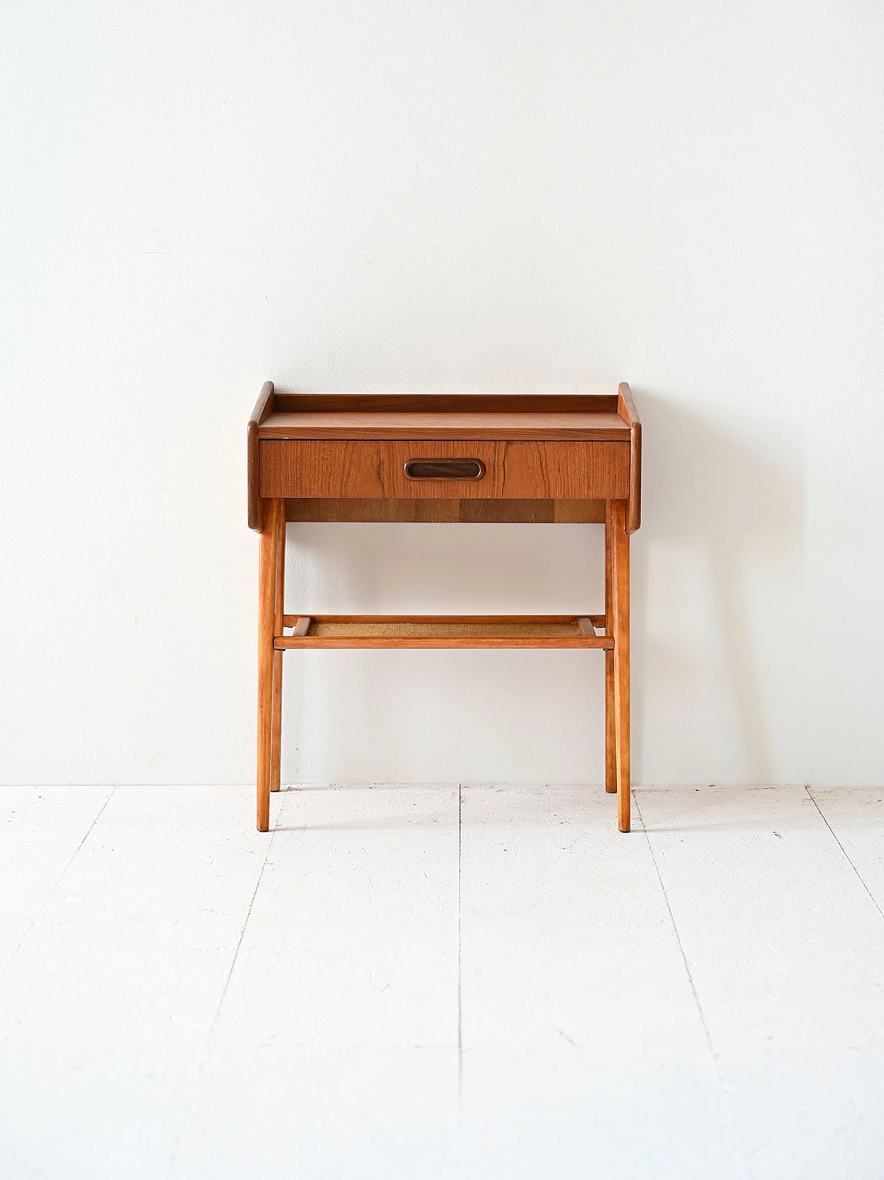 Scandinavian bedside table in teak and rattan 2