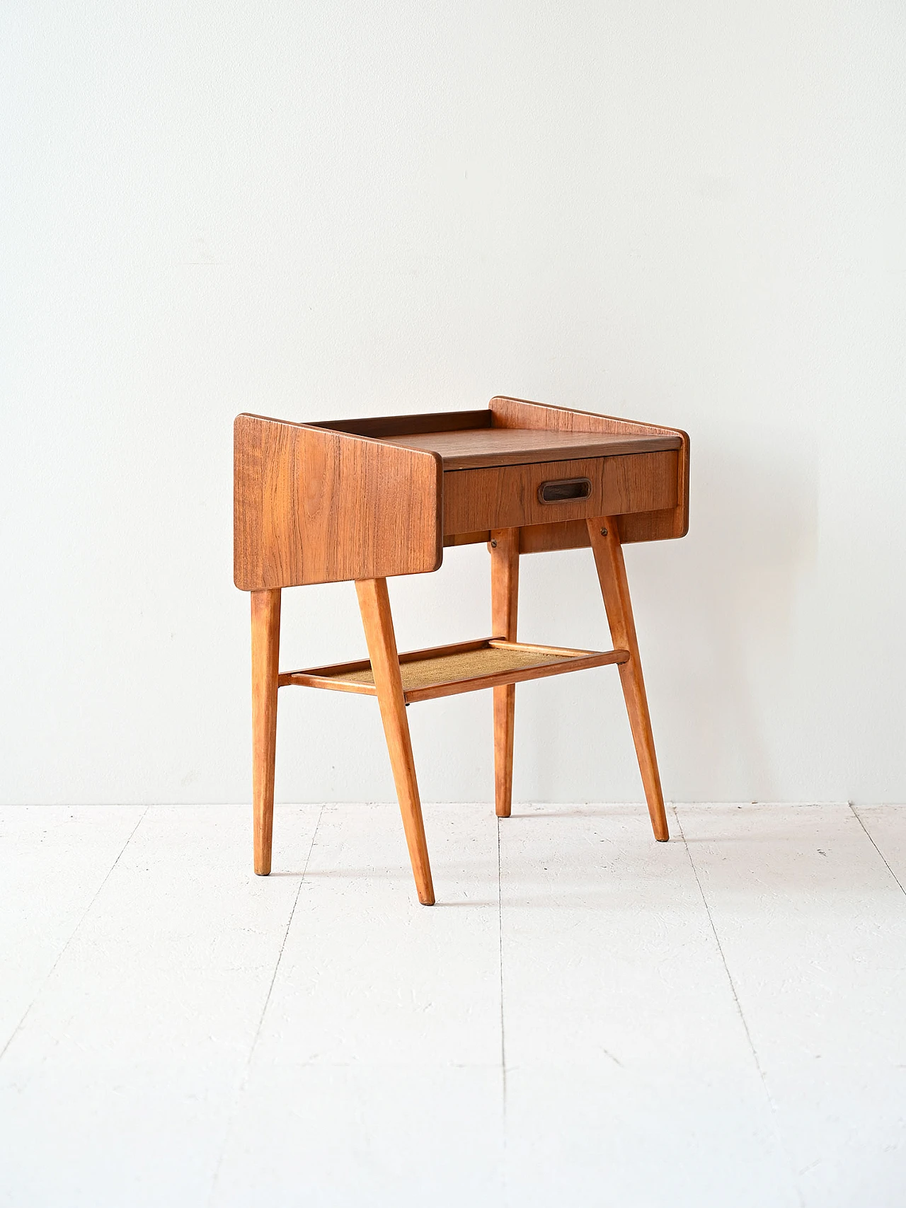 Scandinavian bedside table in teak and rattan 3