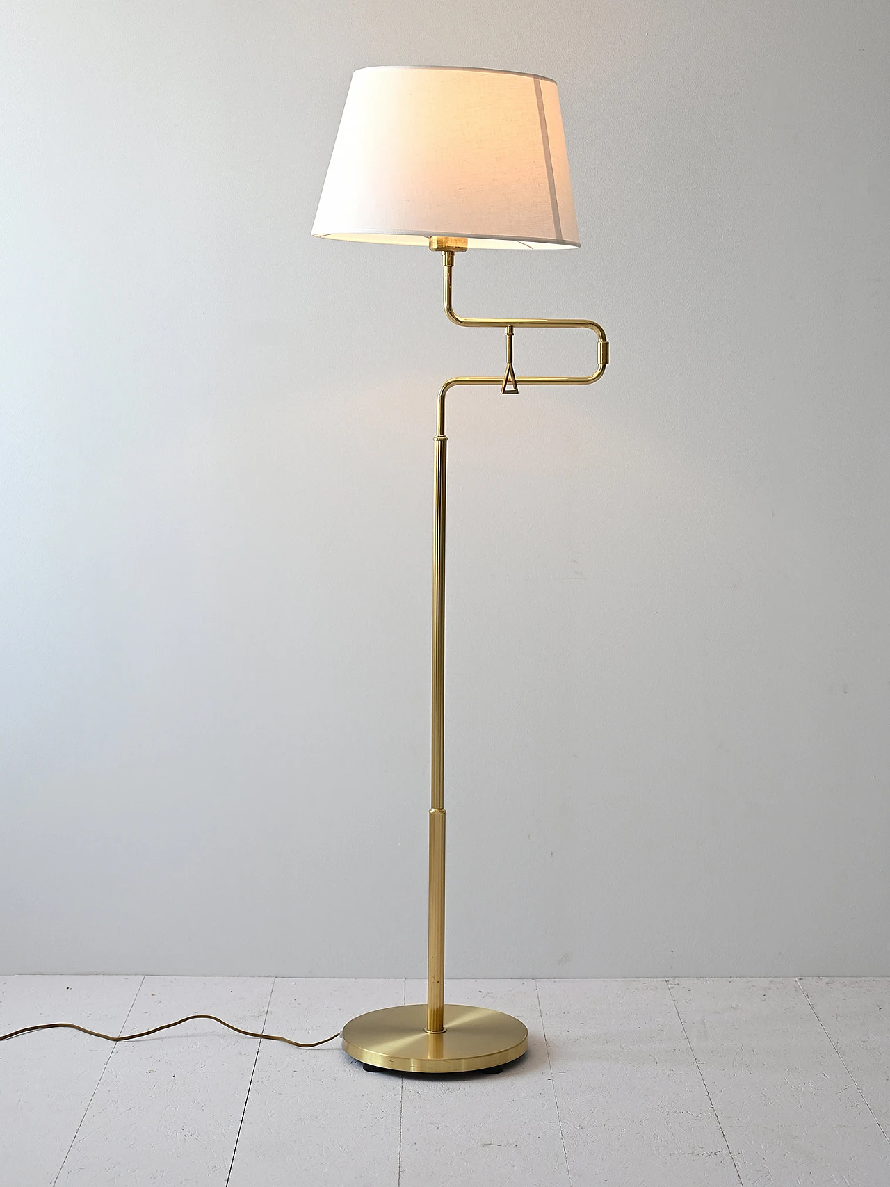 Swedish floor lamp 1