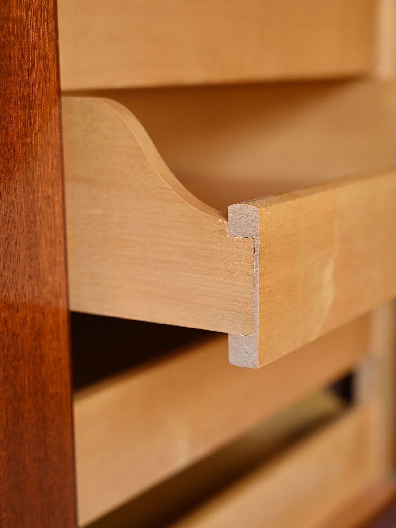 Scandinavian bookcase with desk 12