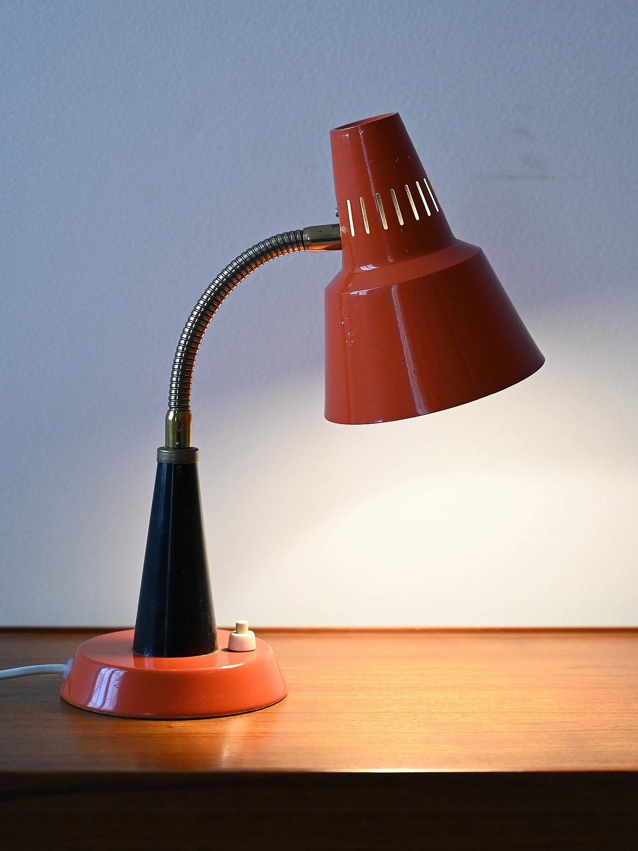 Orange table lamp 1