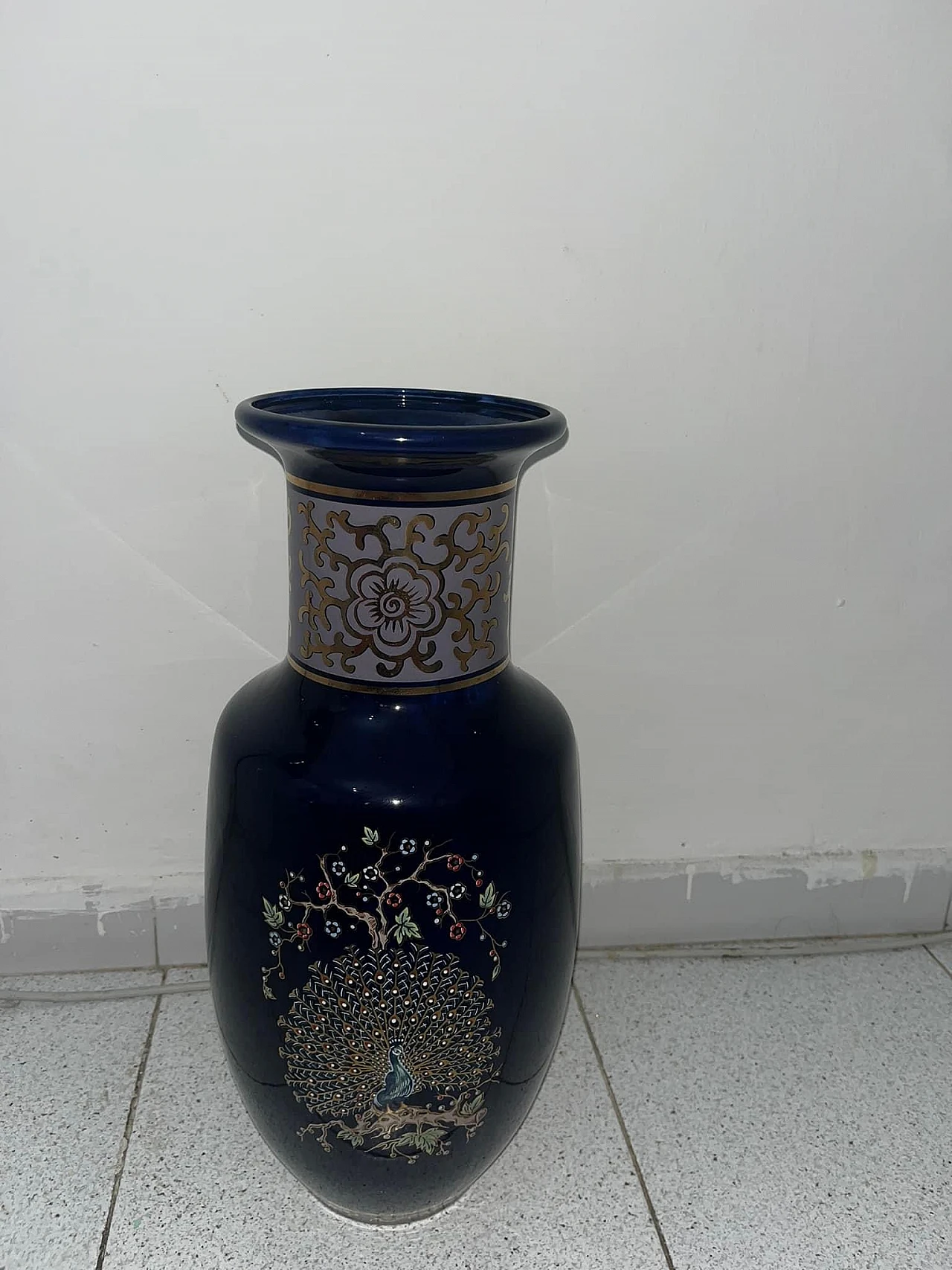 Hand painted vase 2