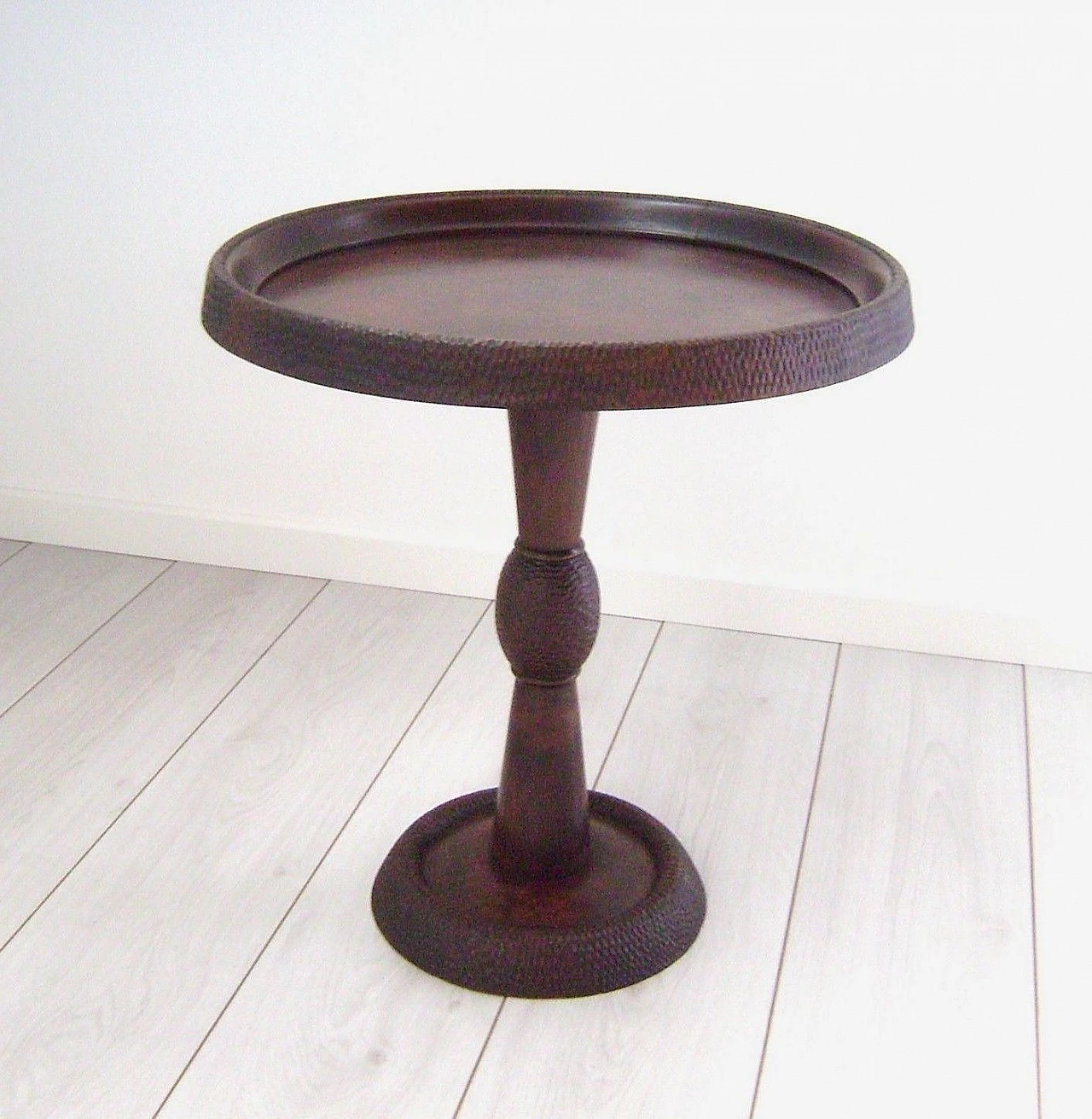 Round geometrical beech wood side table, 1930s 1