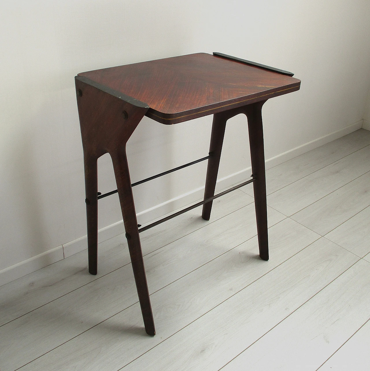 Charming console by Ico Parisi in walnut wood, anni '50 1