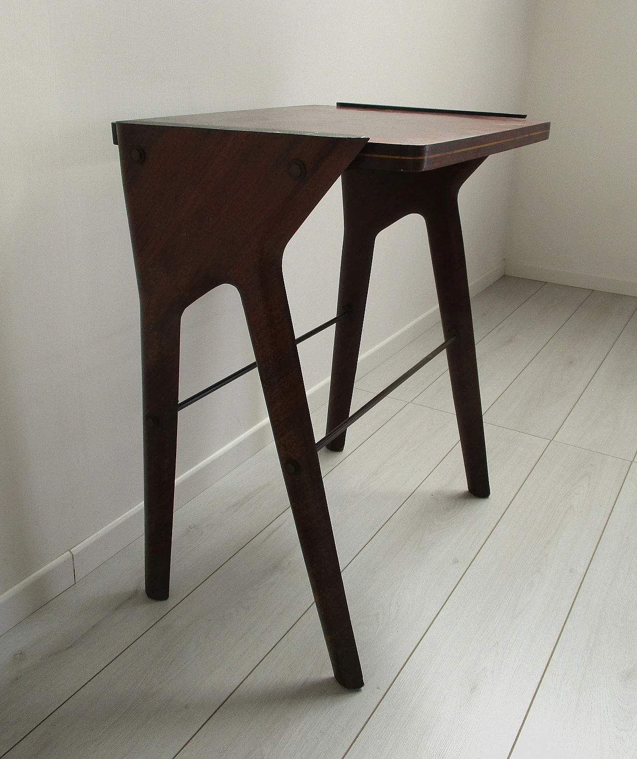 Charming console by Ico Parisi in walnut wood, anni '50 2