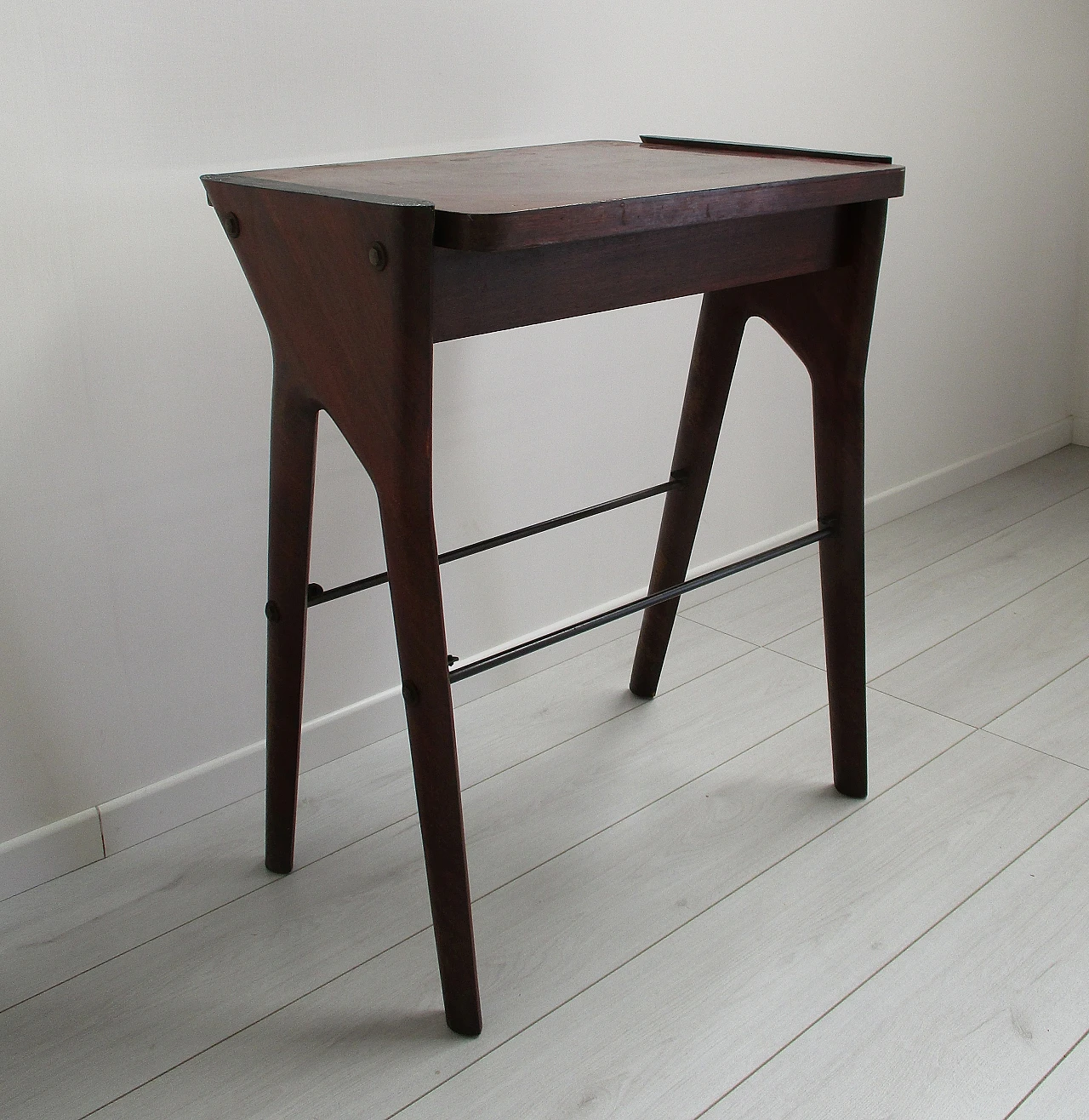 Charming console by Ico Parisi in walnut wood, anni '50 6