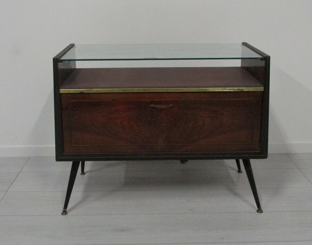 Bar cabinet with Philips turntable by Nanetti, 1950s 3