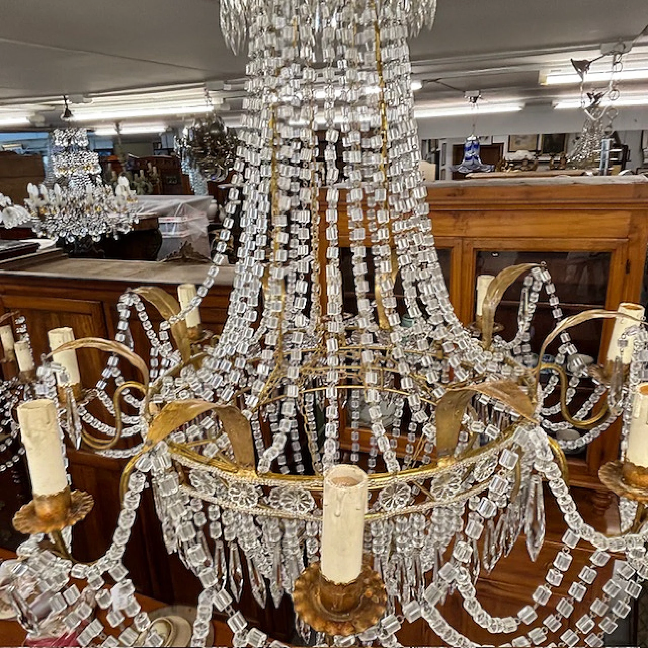 Antico Lampadario Chandelier primi 900 con  8 luci in metallo dorato 16