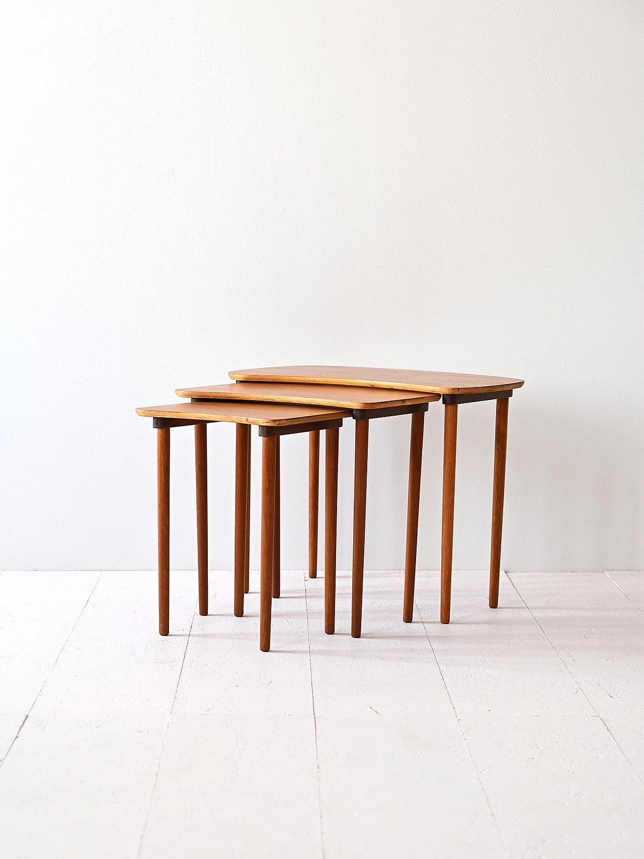 Scandinavian coffee table set, 60s 2