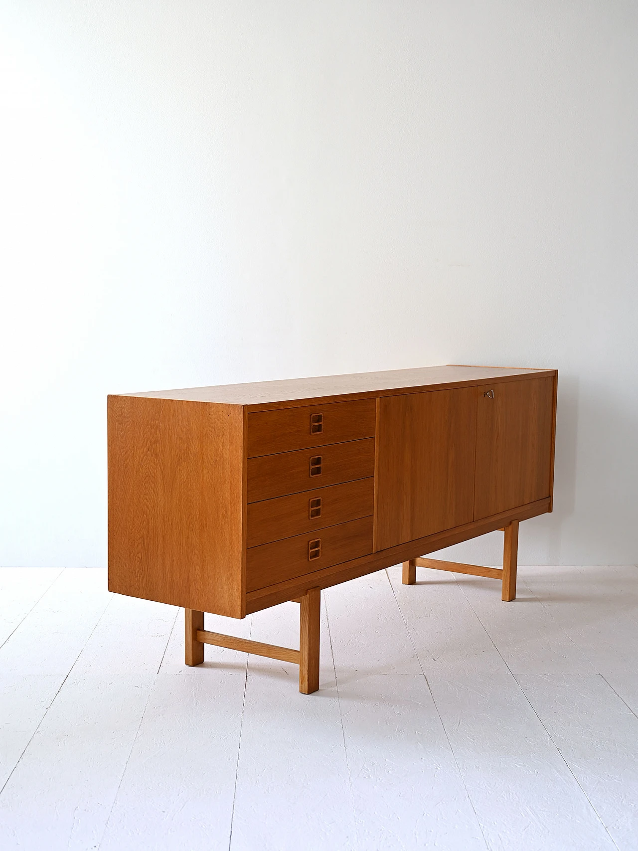 Sideboard 1960s stamp 4