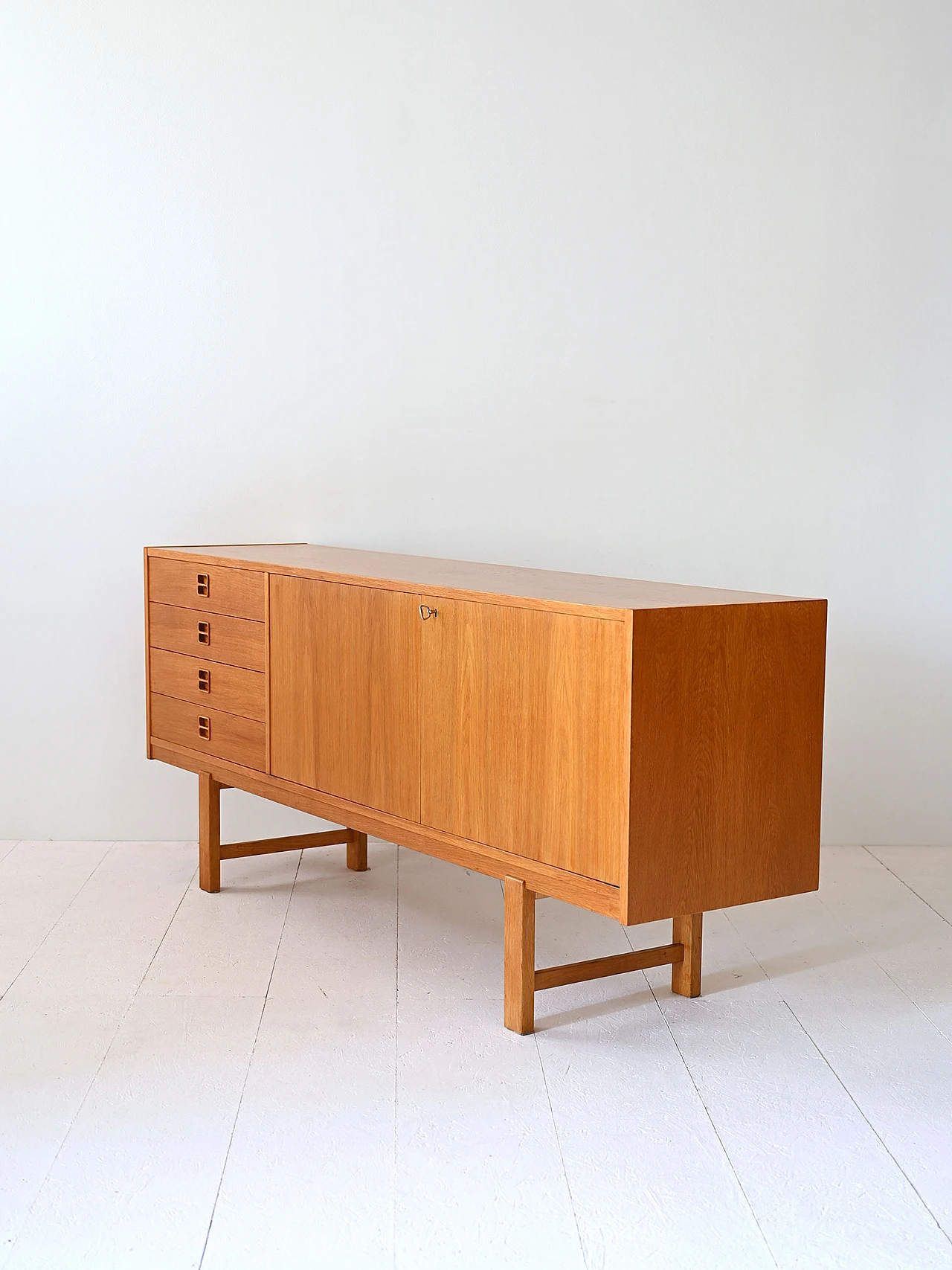 Sideboard 1960s stamp 5