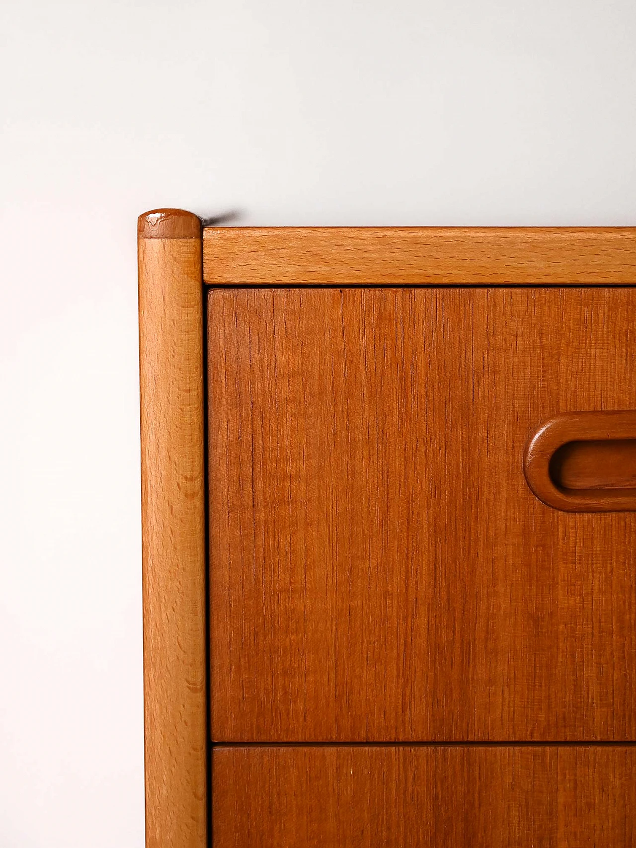 Retro teak chest of drawers 5