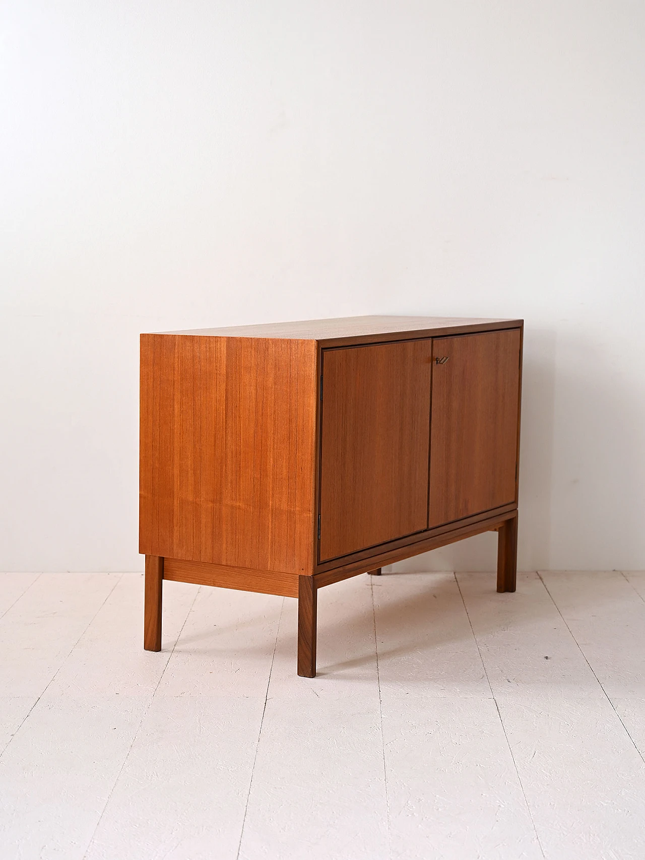 Sideboard cabinet in teak wood from the 1960s - Scandinavian production 4