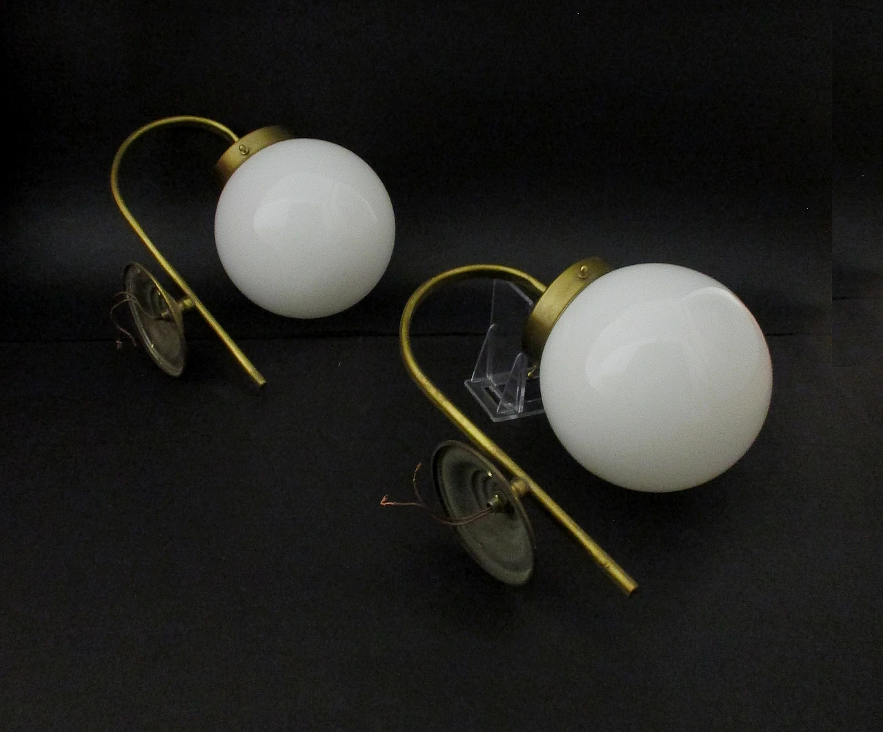 Pair of bistro style wall lights in brass and glass from the 1950s 5