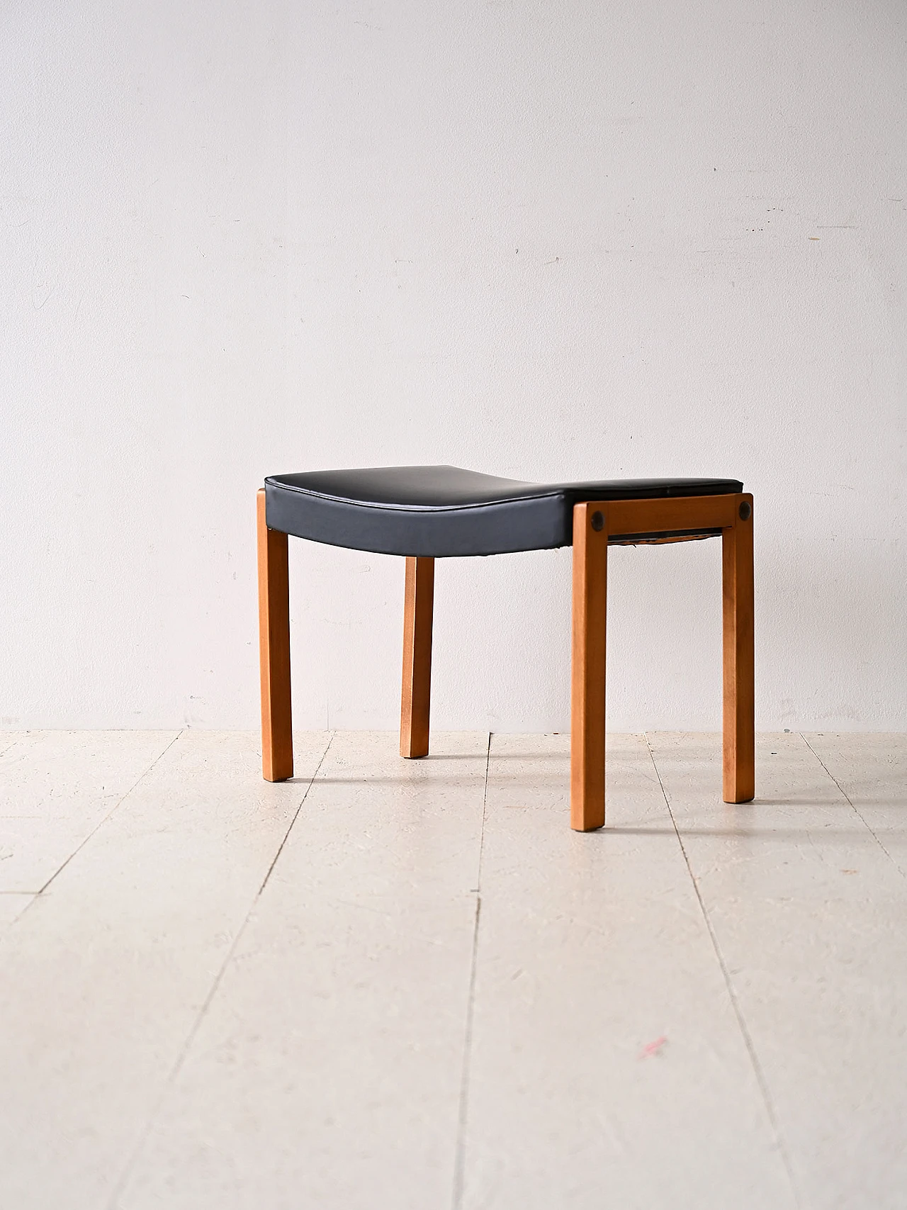 Scandinavian stool from the 60s 2