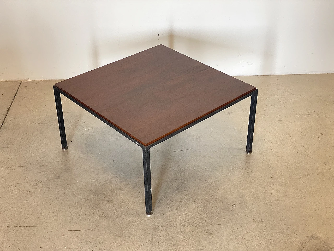 Pair of tables by Campo and Graffi from the 1960s 10