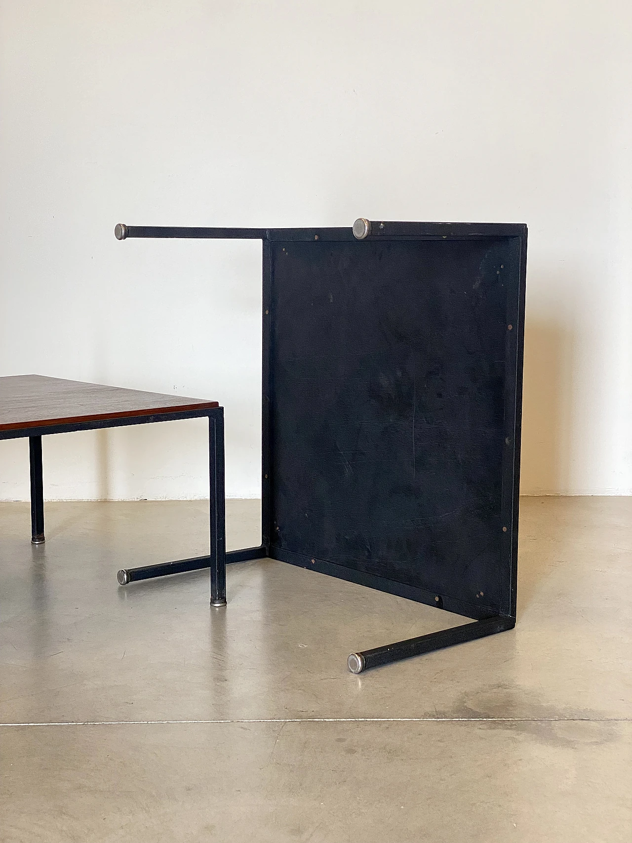 Pair of tables by Campo and Graffi from the 1960s 12