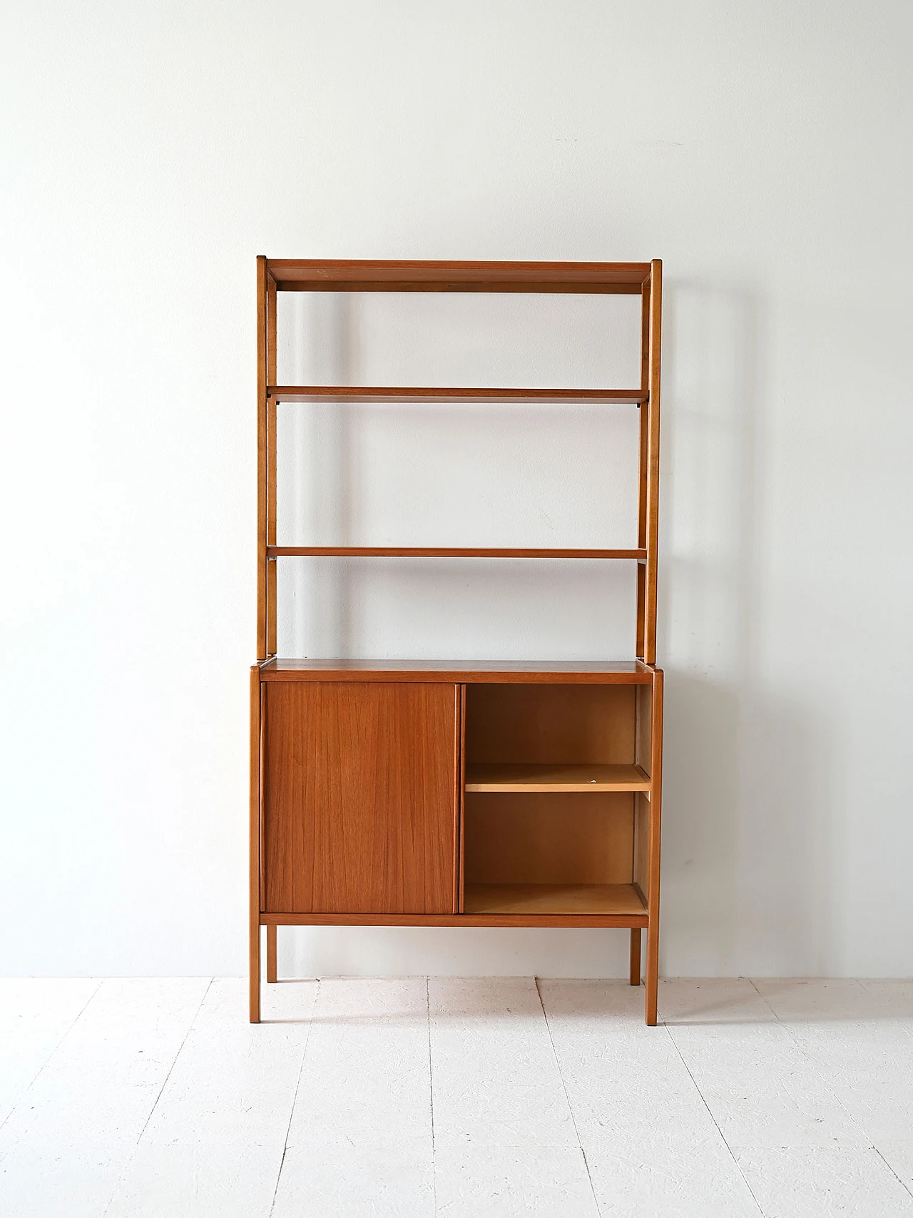 Scandinavian bookcase with storage compartment 4