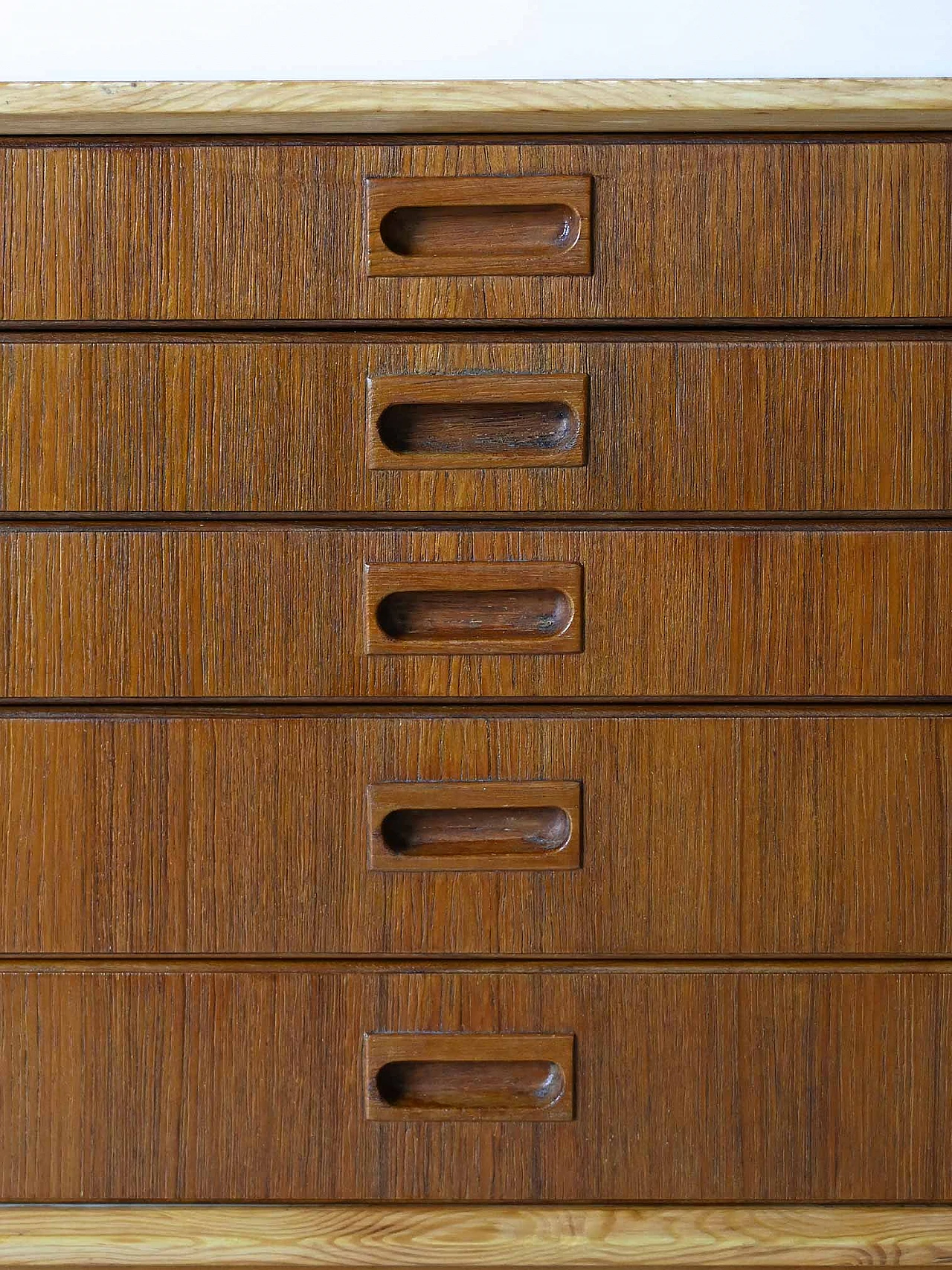 Nordic sideboard from the 60s 8