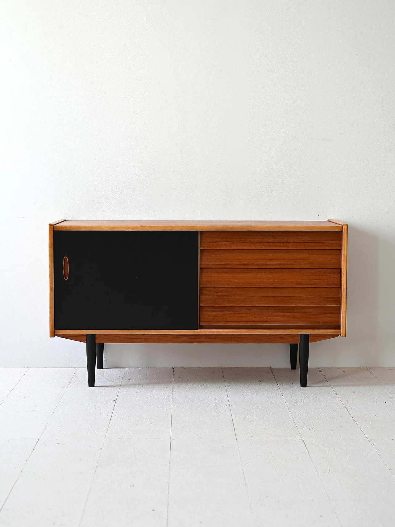 Scandinavian Sideboard by Nils Jonsson 2