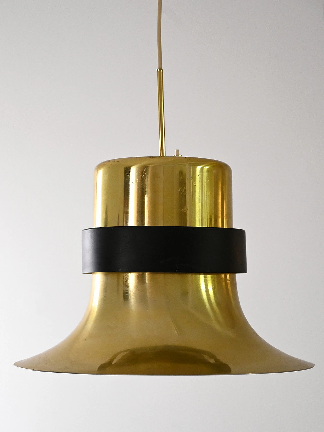 Lampada scandinava oro 1