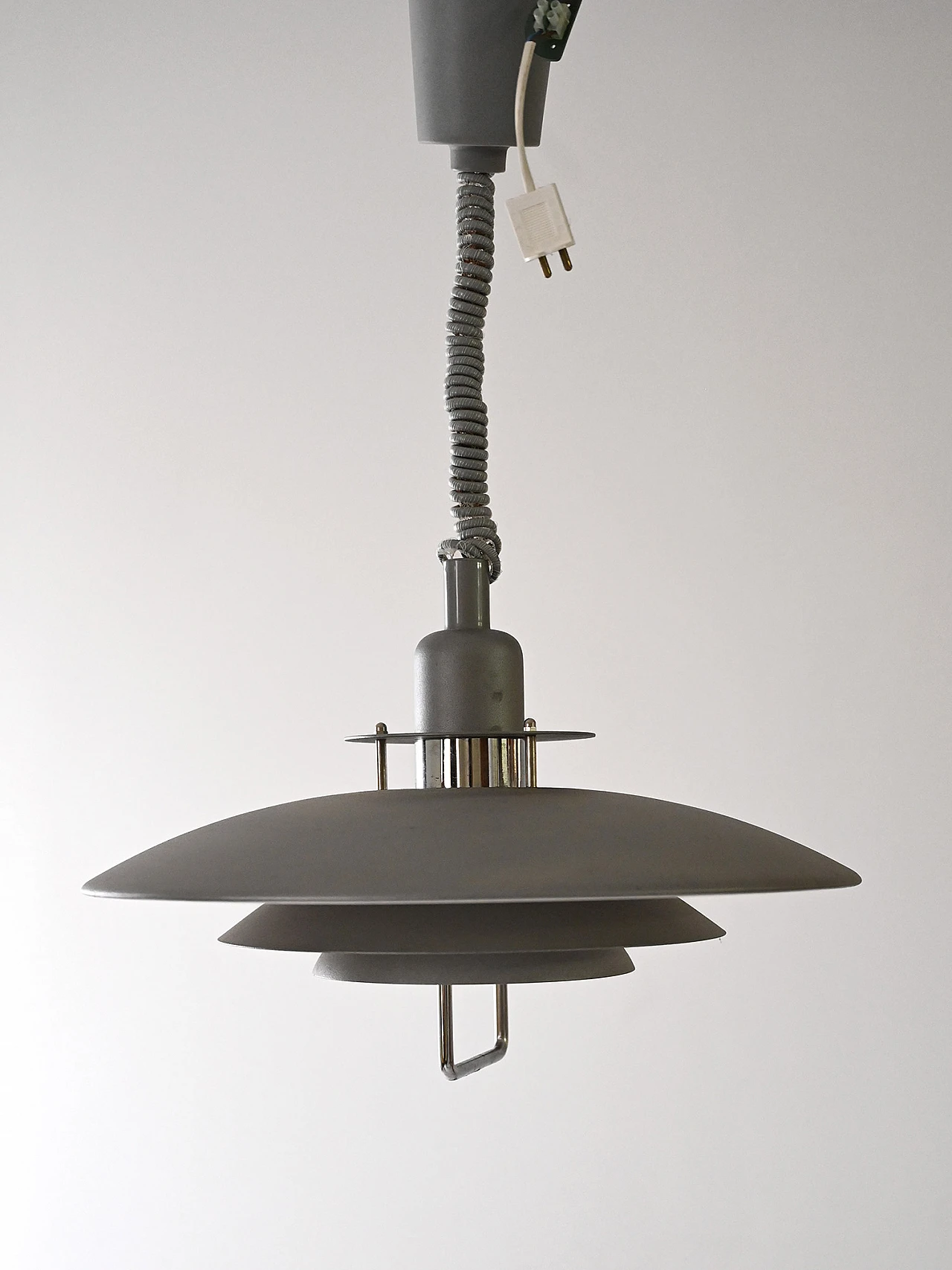 Scandinavian metal lamp 2