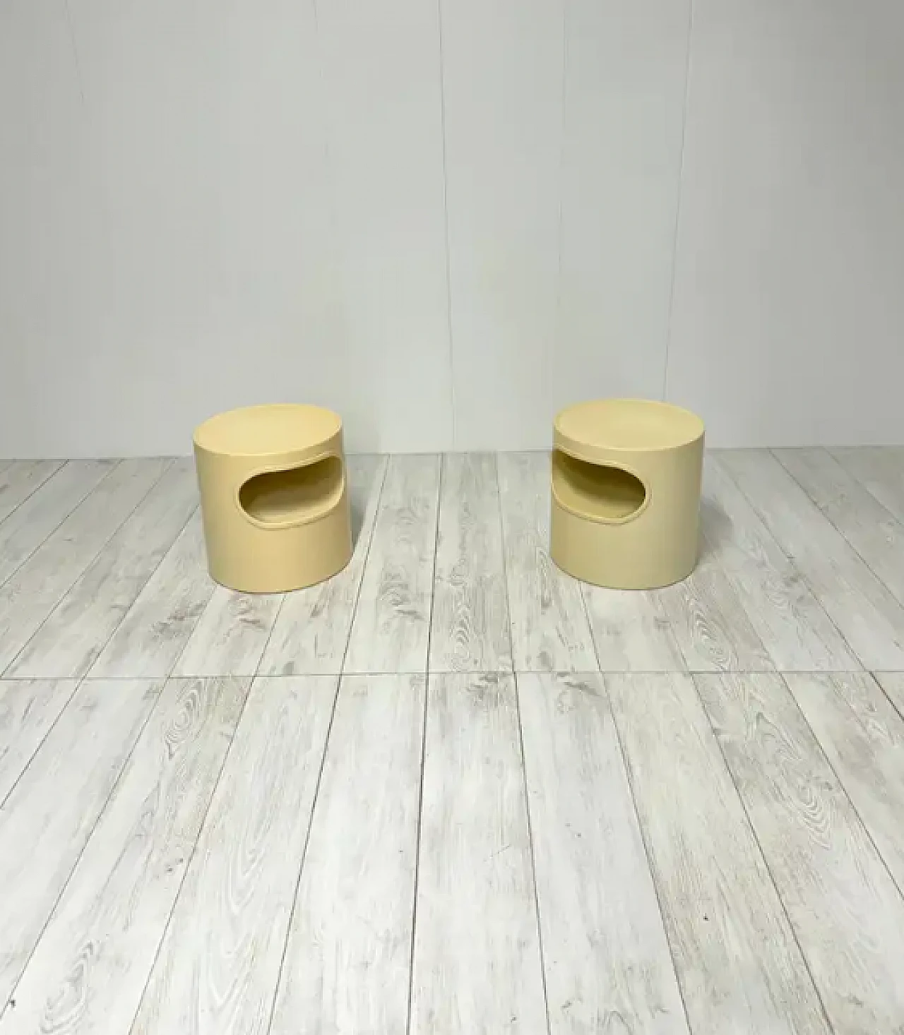 Pair of Giano Vano bedside tables by Schweinberger for Artemide, 1970s 3