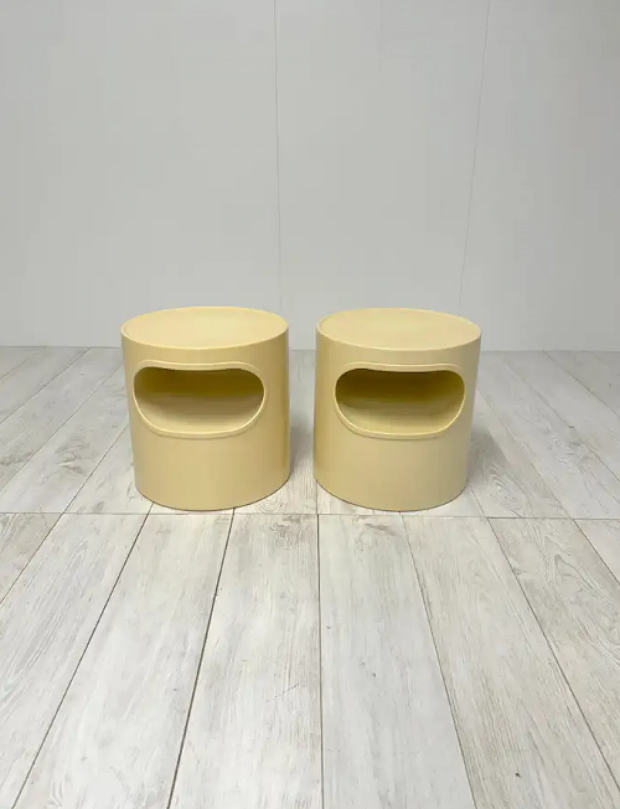 Pair of Giano Vano bedside tables by Schweinberger for Artemide, 1970s 5