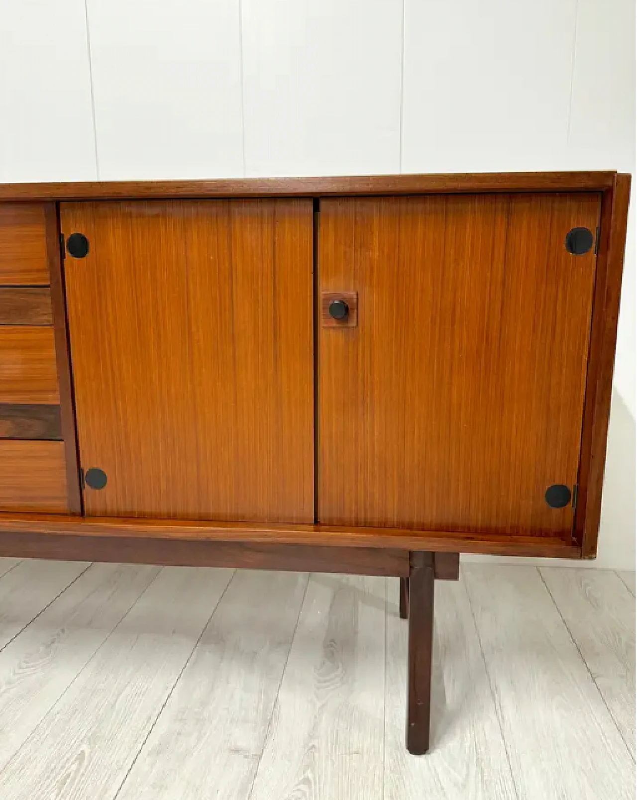 Credenza in legno di teak di Barovero, anni '60 9