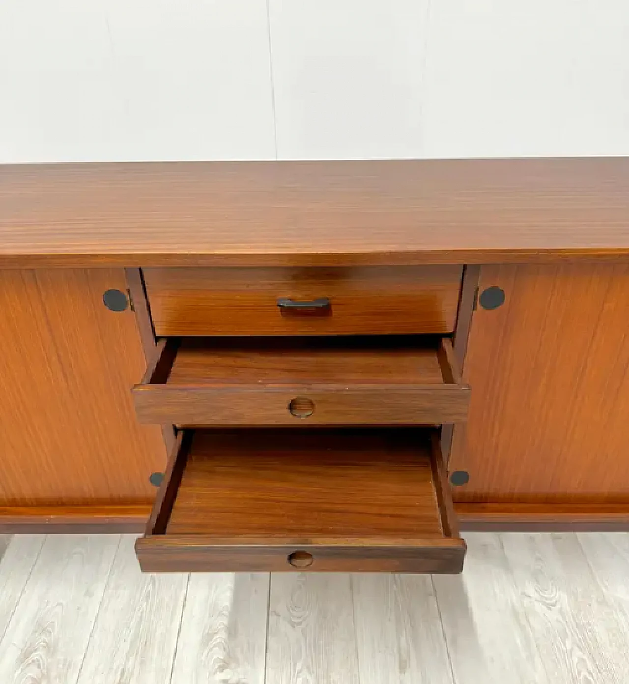 Credenza in legno di teak di Barovero, anni '60 17