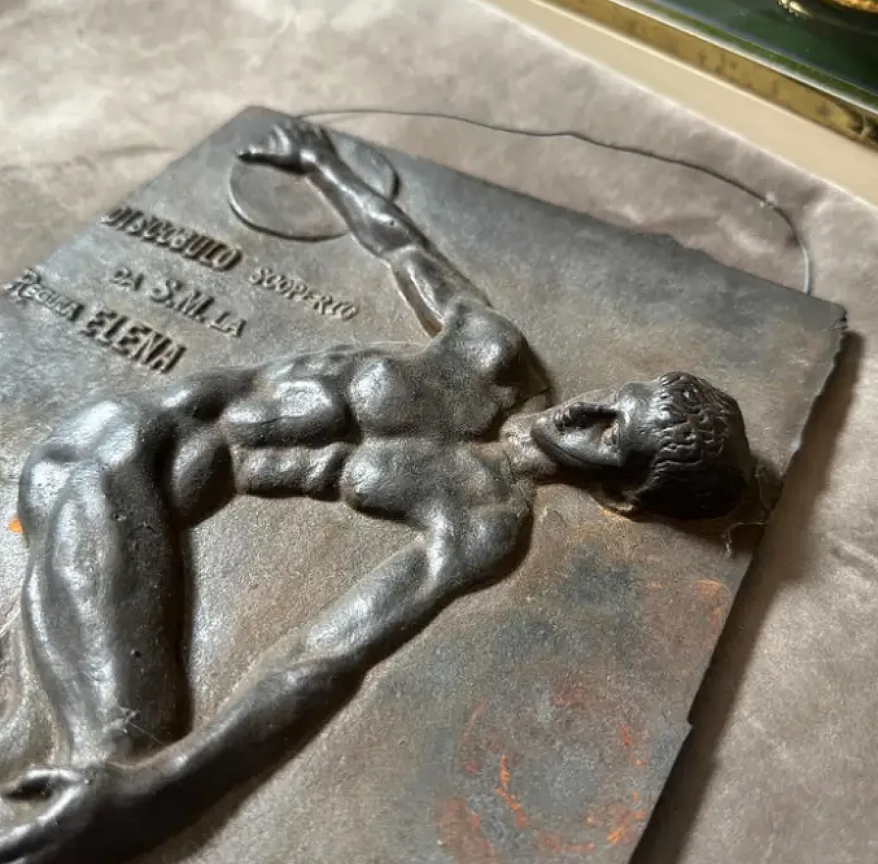 Bronze panel with relief of a Discobolus, 1950s 8