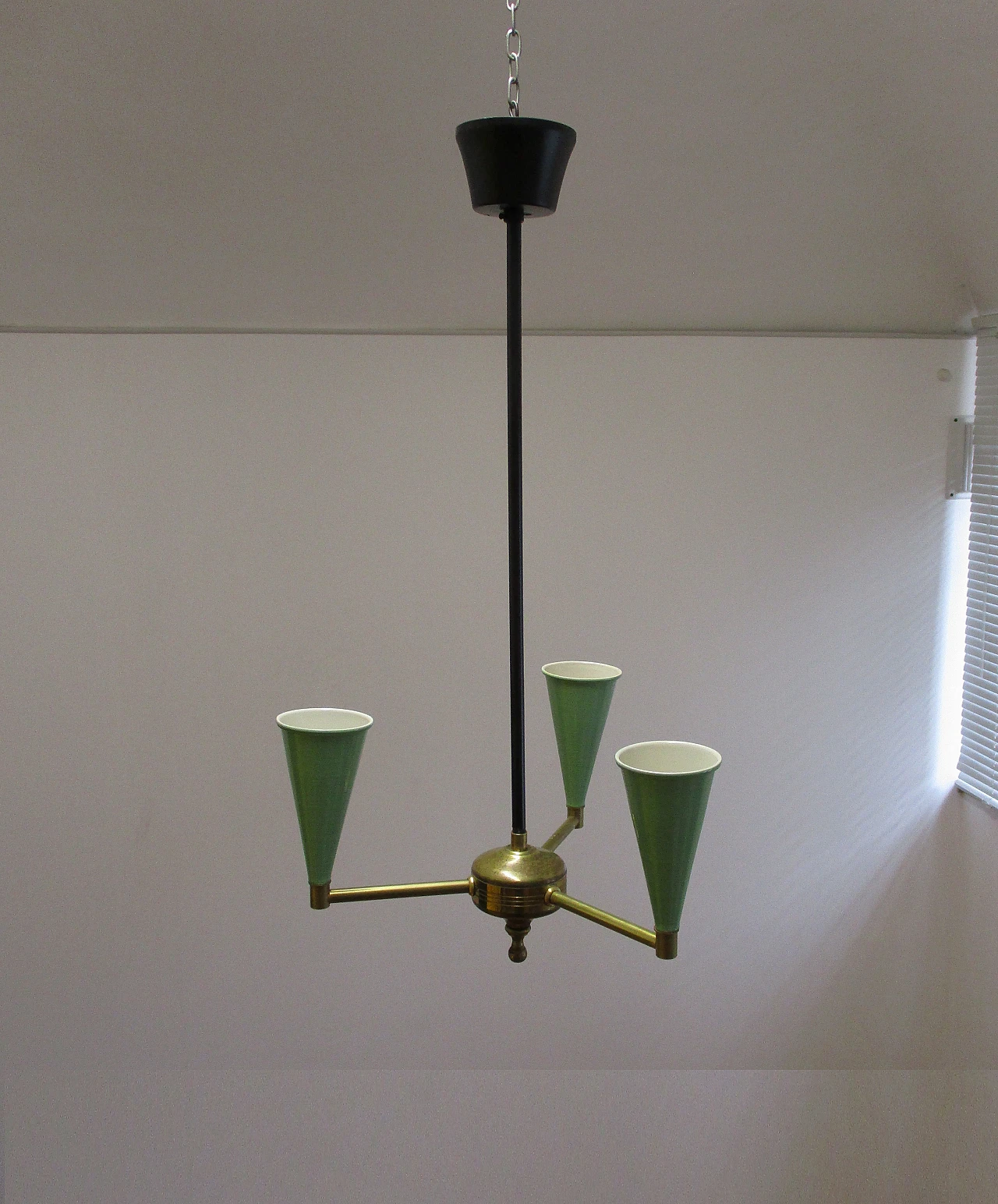 Stilnovo brass and aluminum chandelier from the 1950s 5