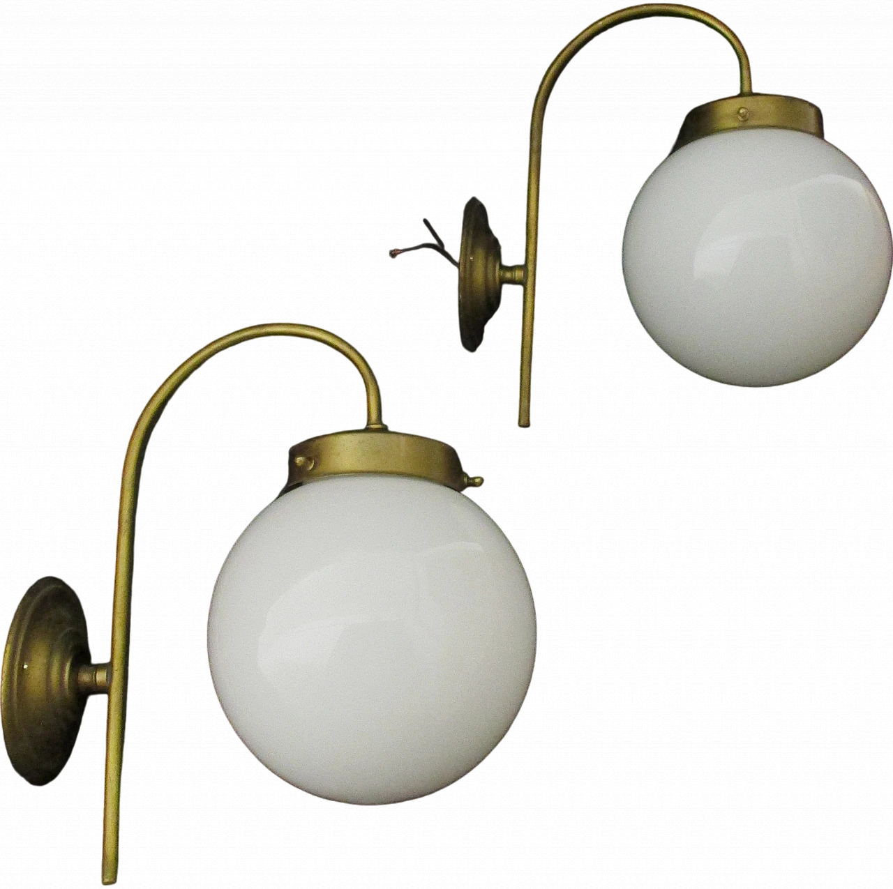 Pair of bistro style wall lights in brass and glass from the 1950s 7