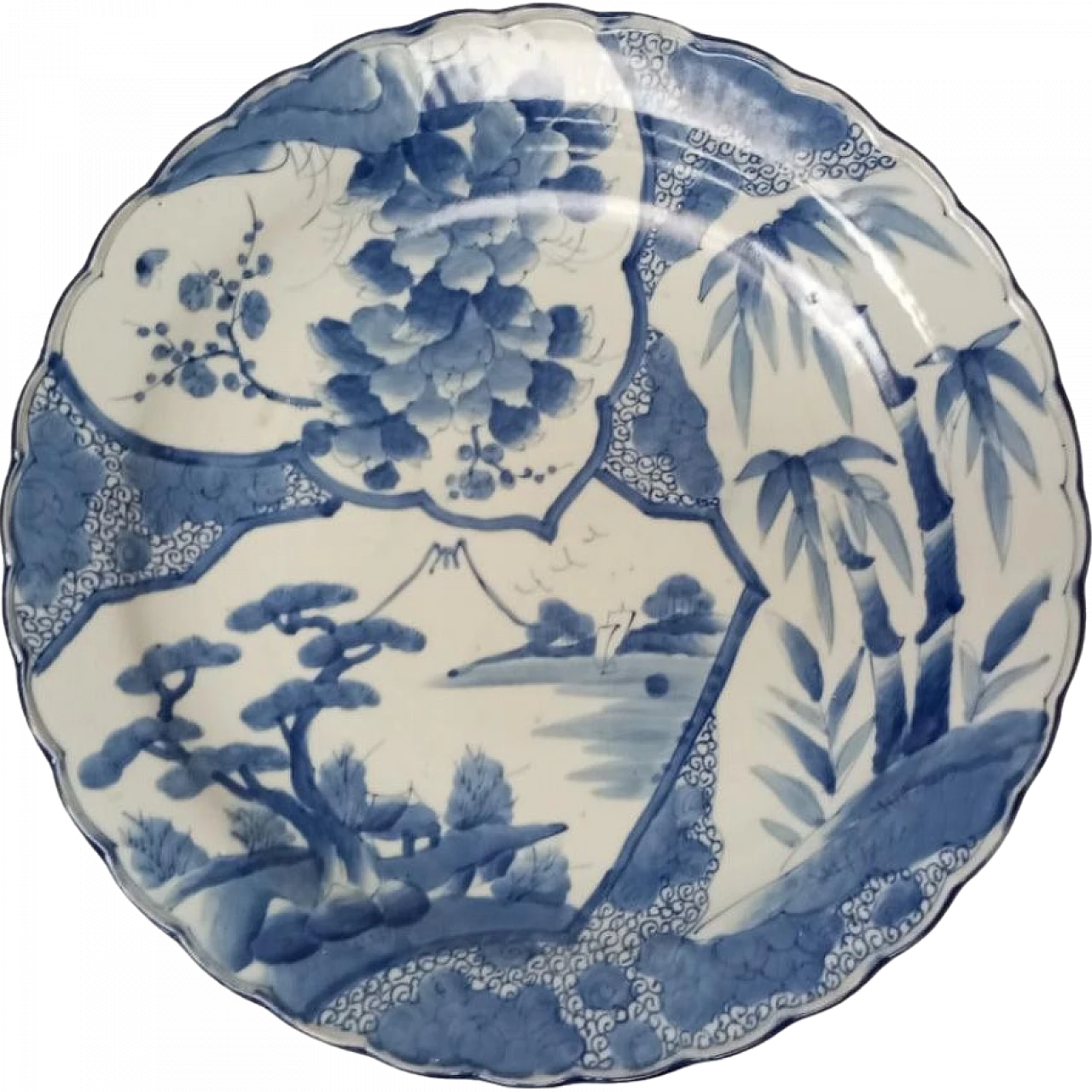 Large Japanese hand-painted ceramic plate, 19th century 15